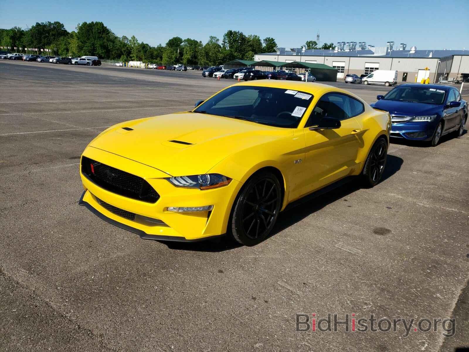 Photo 1FA6P8CF3J5122074 - Ford Mustang GT 2018