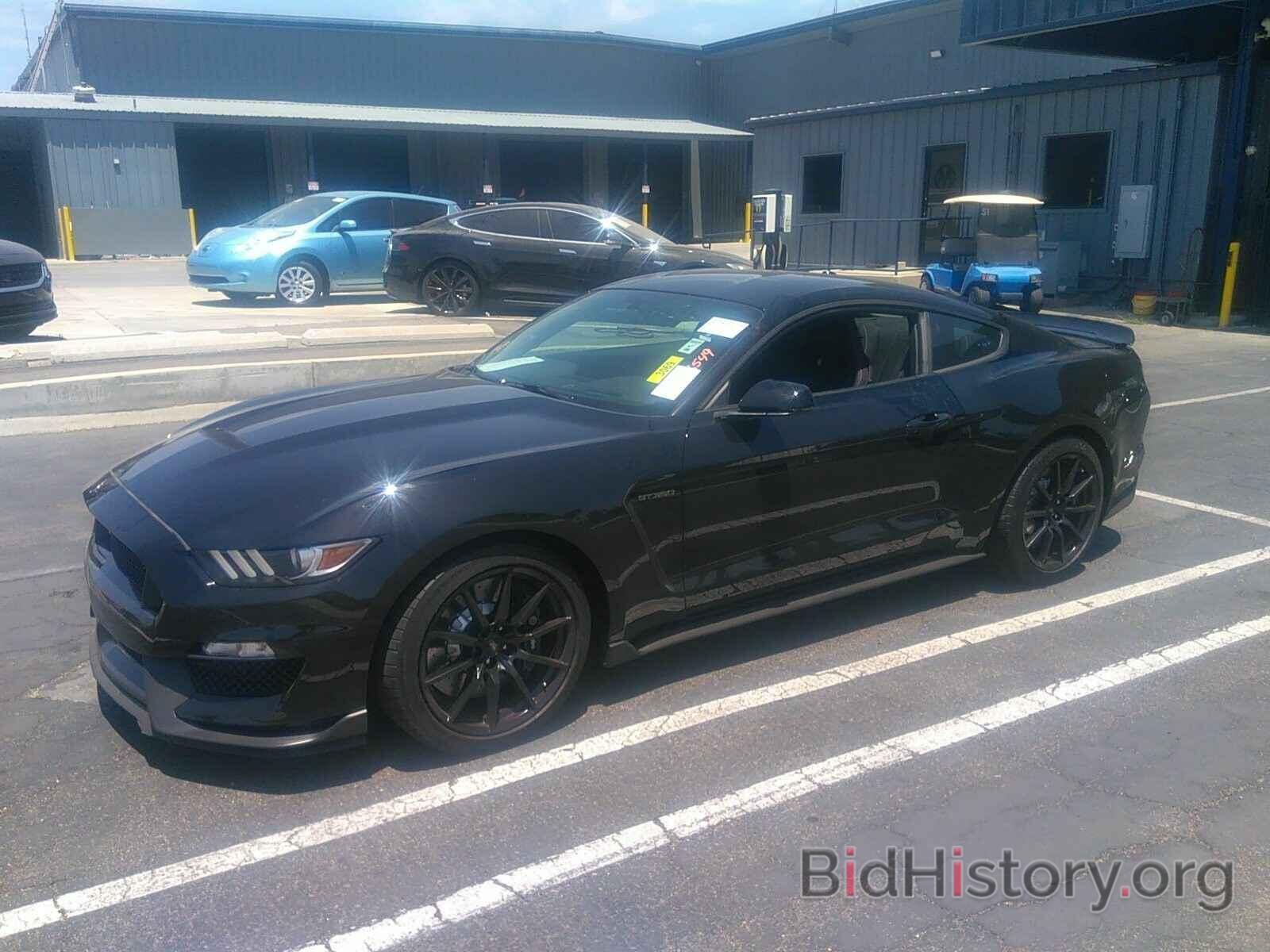 Photo 1FA6P8JZ5J5502725 - Ford Mustang 2018