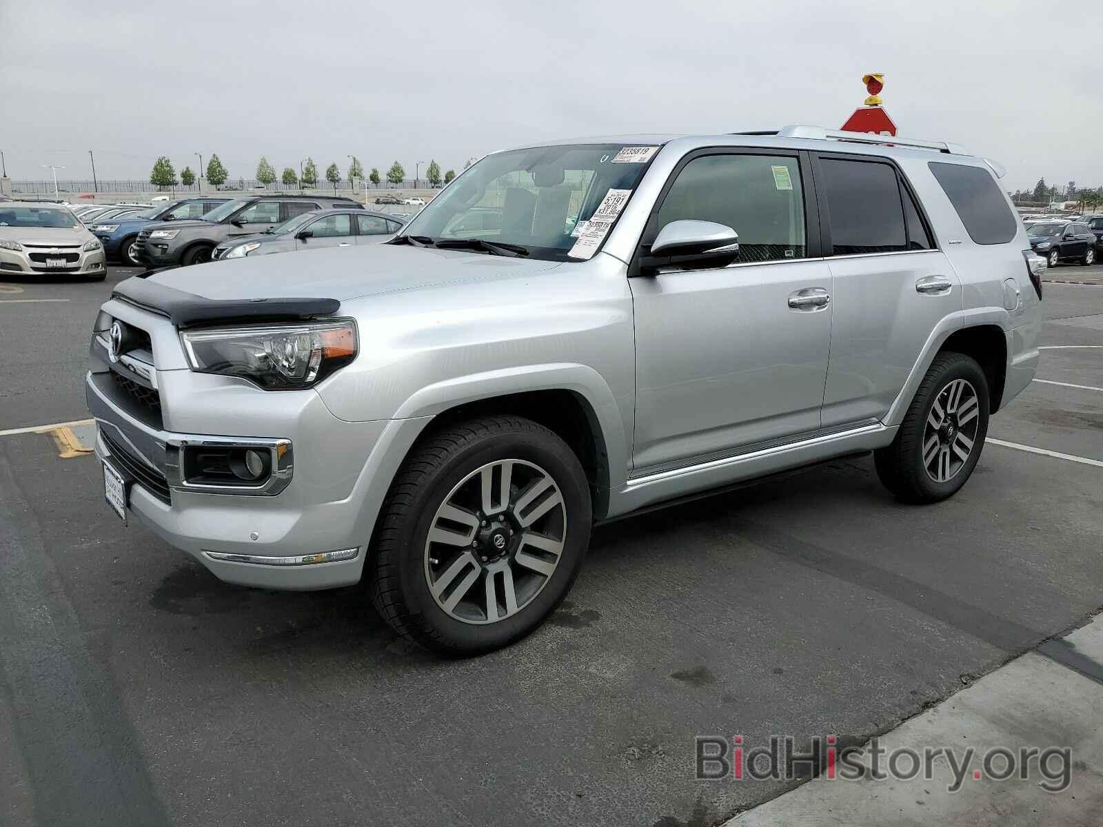 Photo JTEBU5JR5G5384745 - Toyota 4Runner 4WD 2016