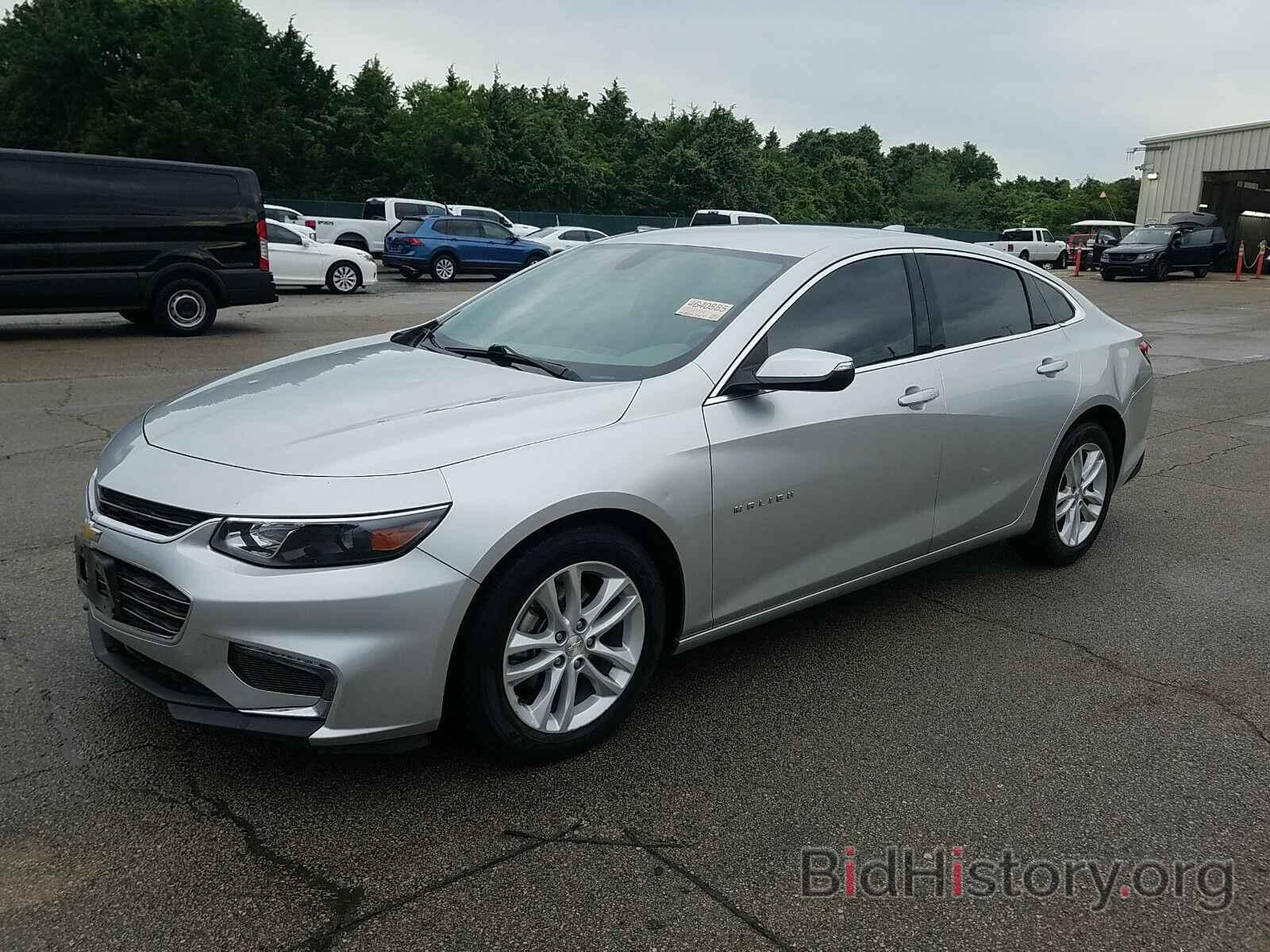 Photo 1G1ZD5ST8JF113329 - Chevrolet Malibu 2018