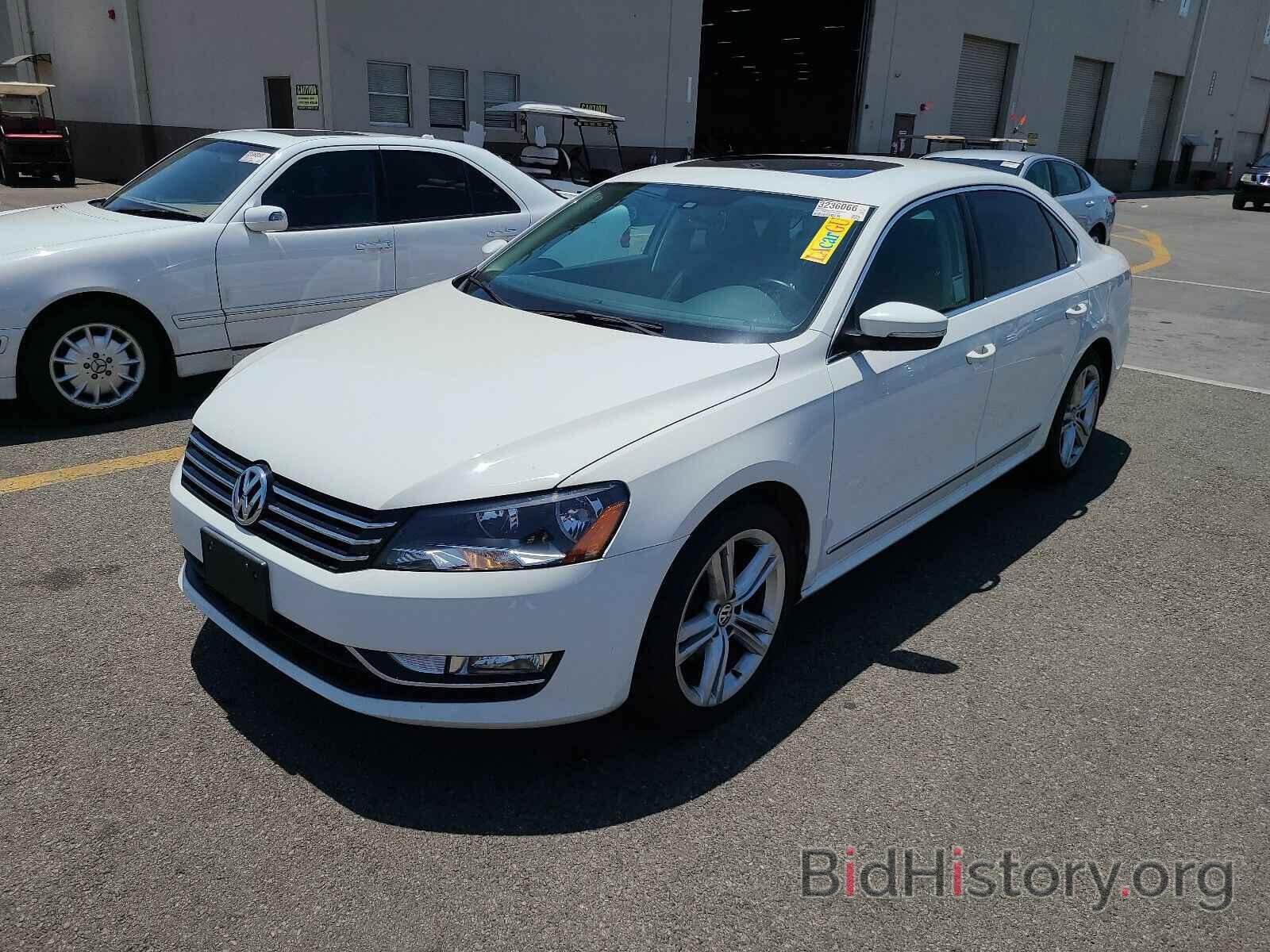 Фотография 1VWBT7A34FC074317 - Volkswagen Passat 2015