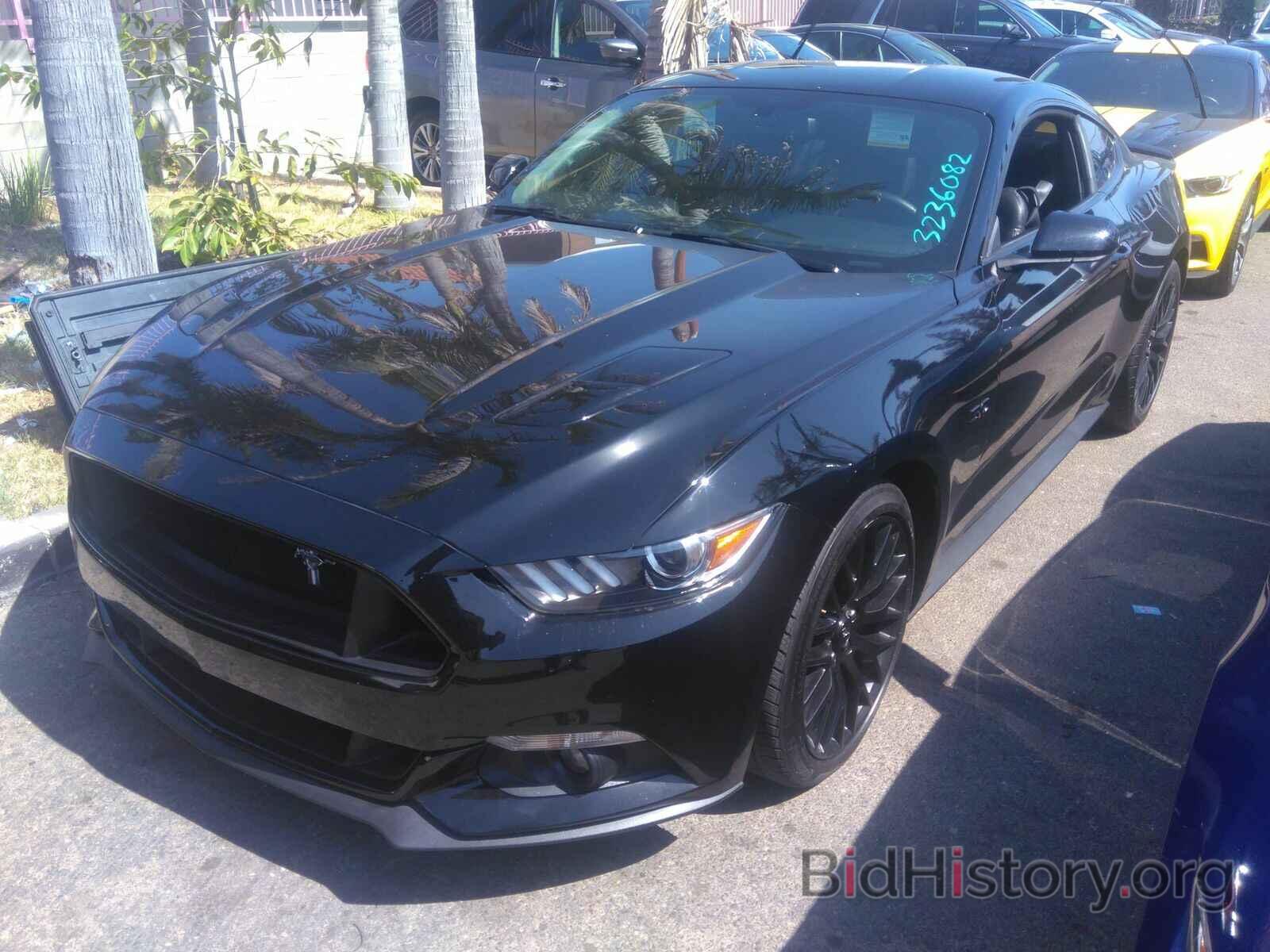 Photo 1FA6P8CF0F5417124 - Ford Mustang 2015