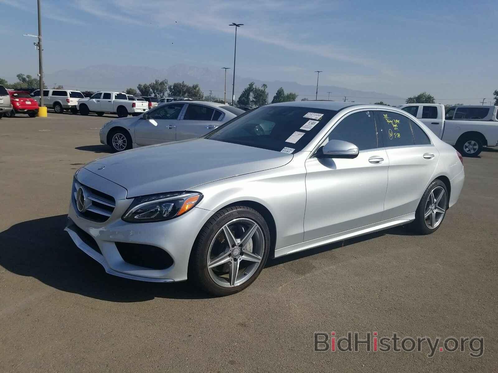 Photo 55SWF4KB6FU007610 - Mercedes-Benz C-Class 2015