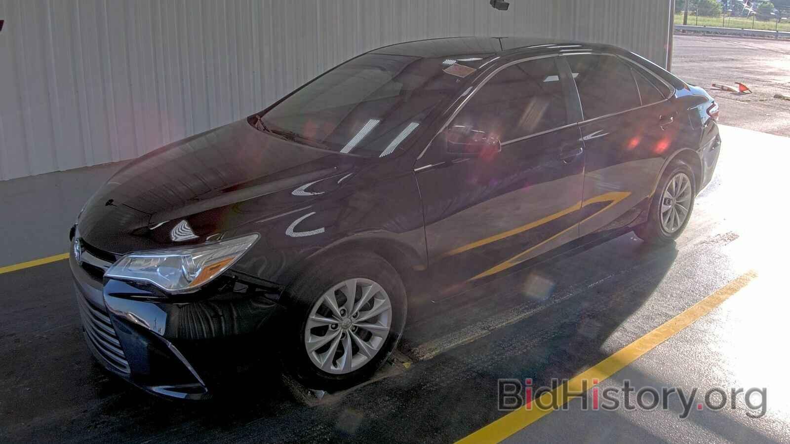 Photo 4T4BF1FK3FR459743 - Toyota Camry 2015