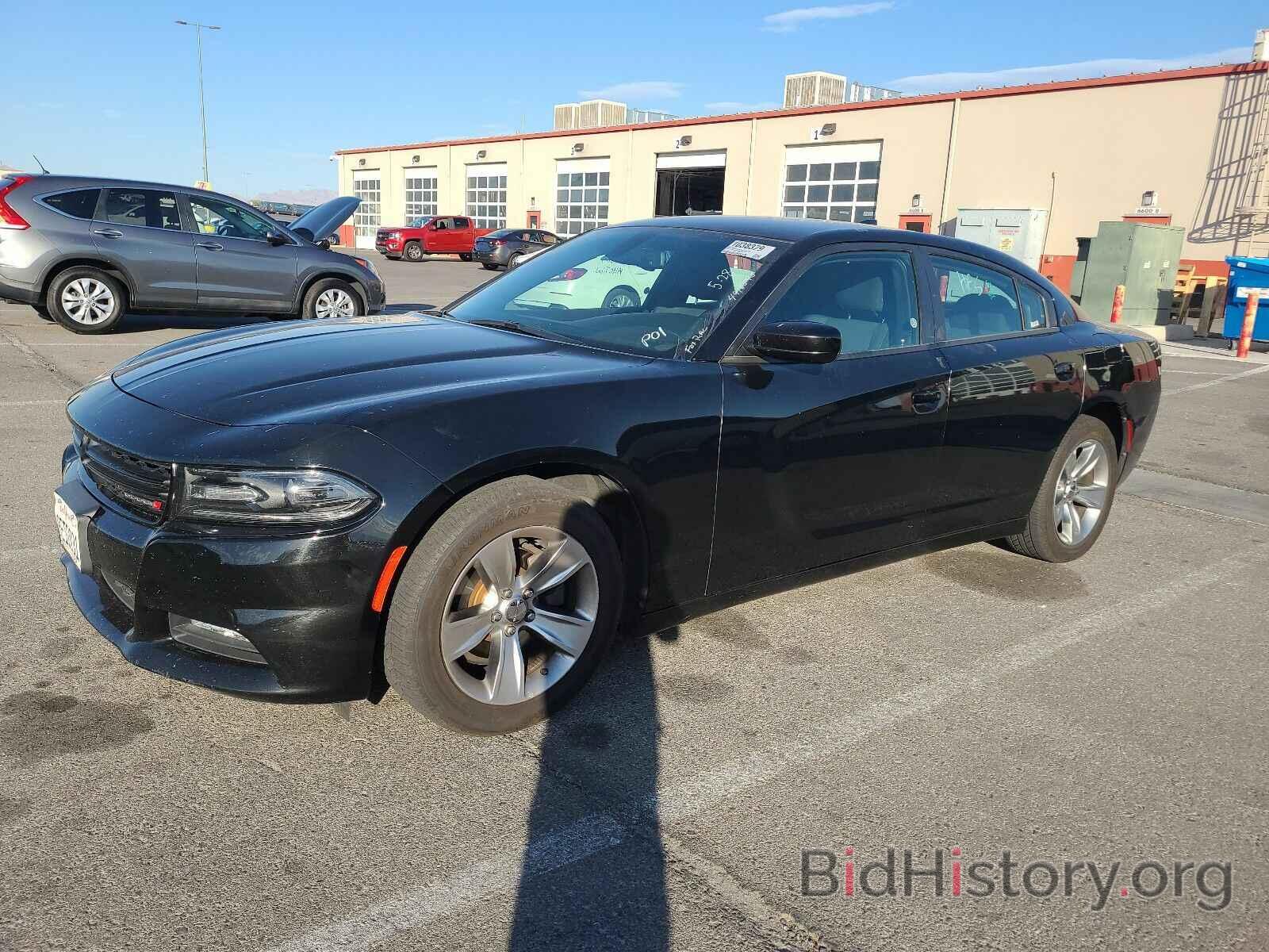 Photo 2C3CDXHG3JH335203 - Dodge Charger 2018