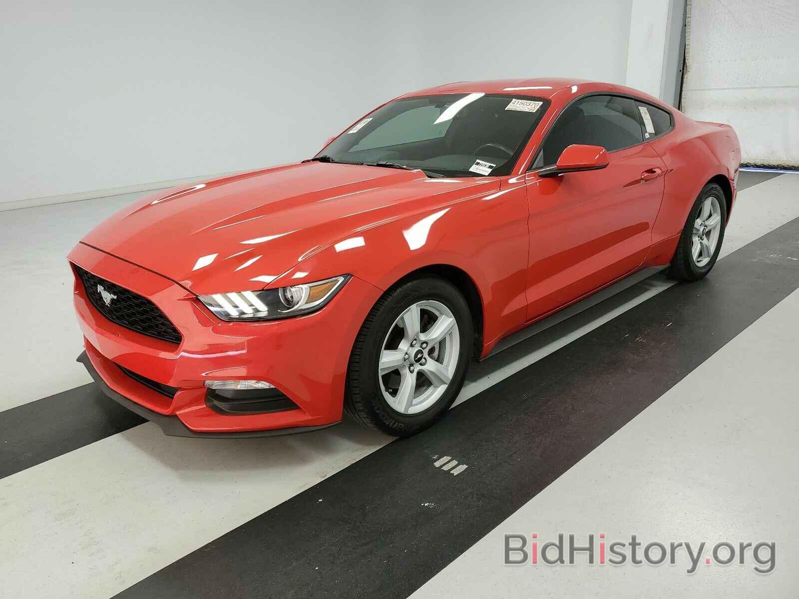 Photo 1FA6P8AM6G5215892 - Ford Mustang 2016