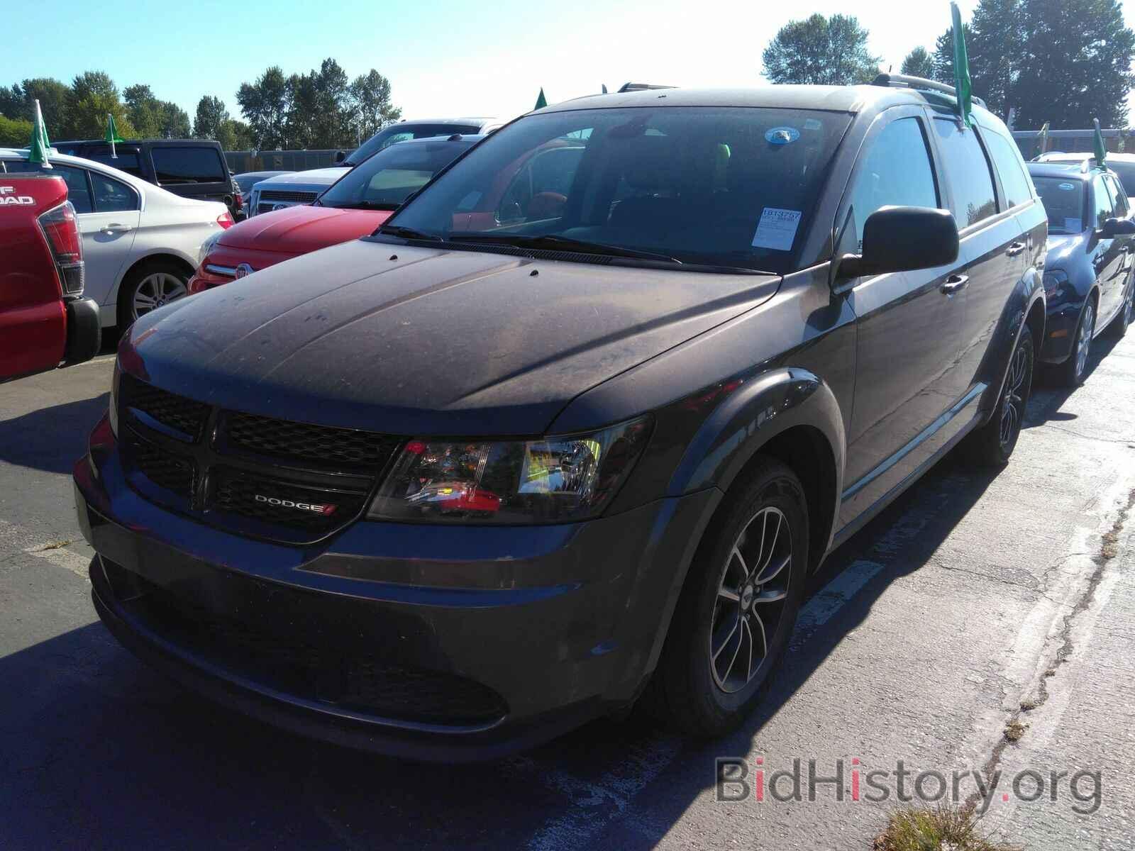 Photo 3C4PDCABXJT429090 - Dodge Journey 2018