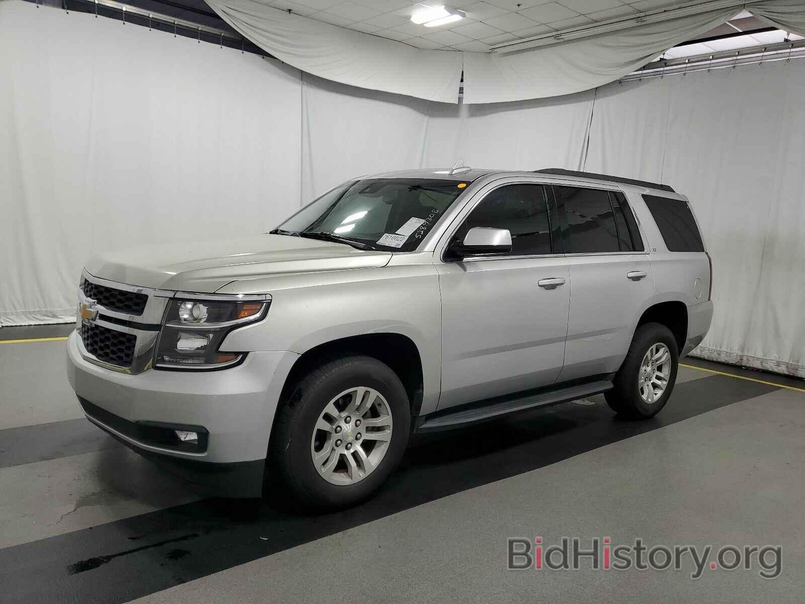 Photo 1GNSKBKC2HR172227 - Chevrolet Tahoe 2017