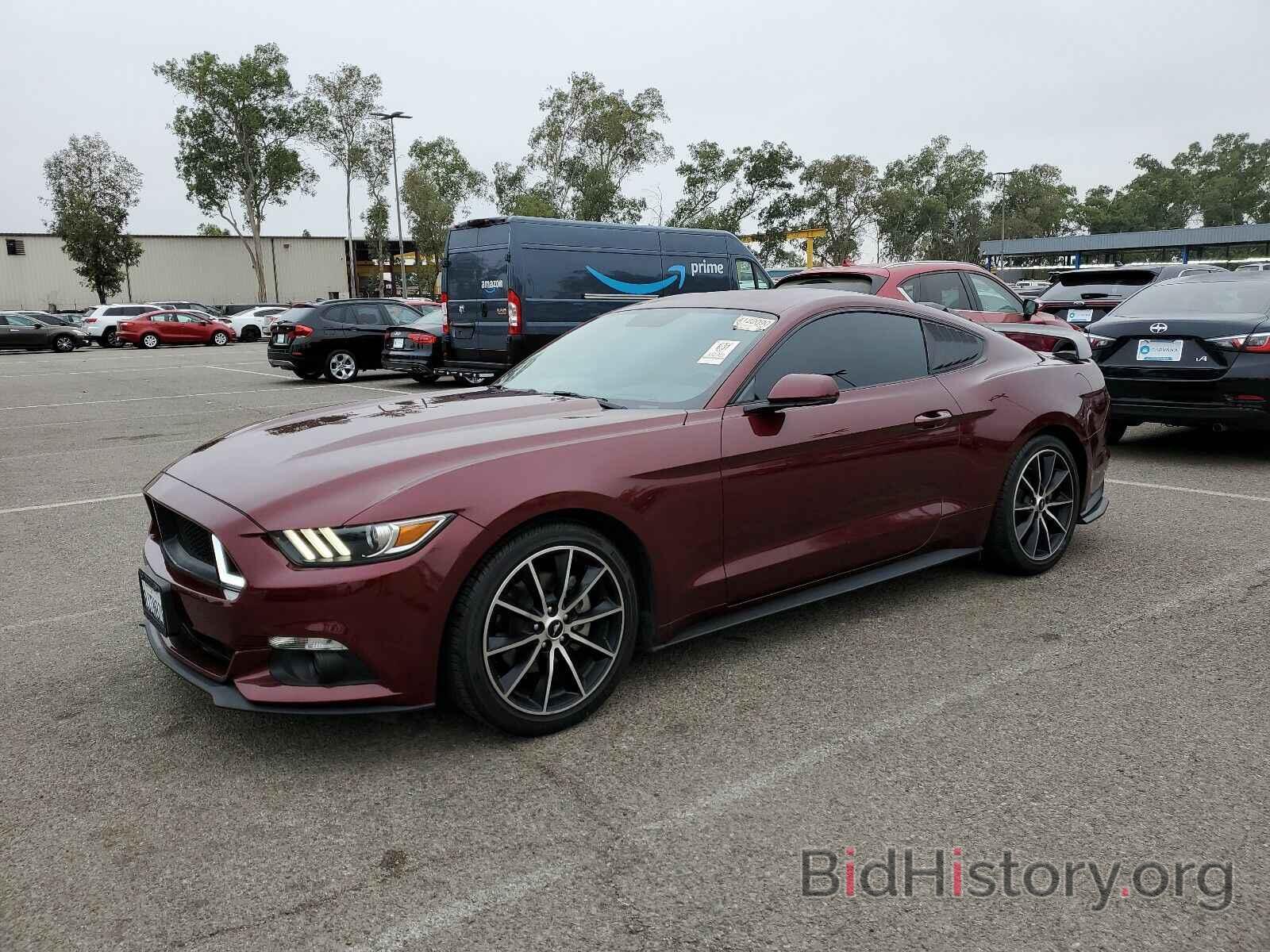 Photo 1FA6P8TH5H5210393 - Ford Mustang 2017