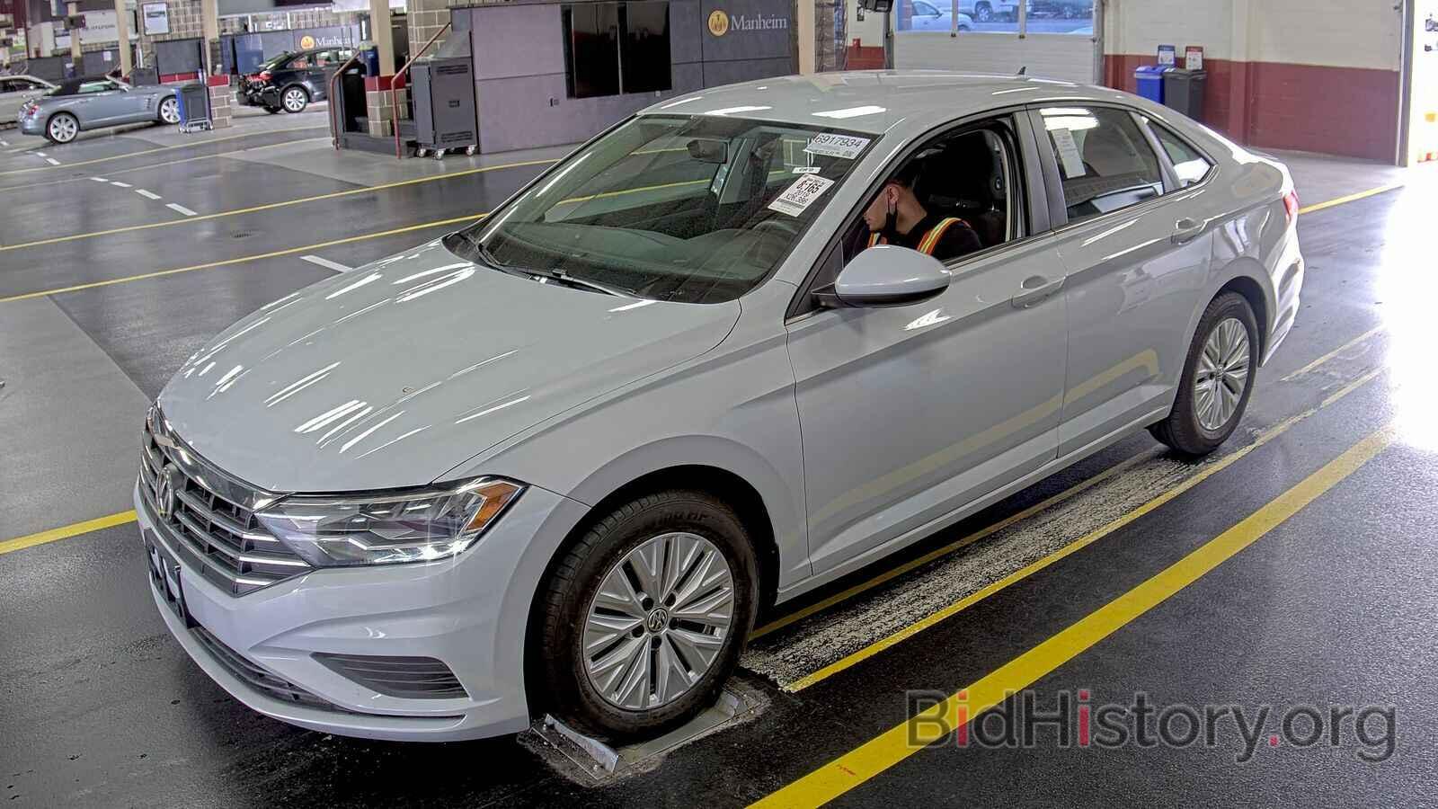 Фотография 3VWCB7BU2KM139639 - Volkswagen Jetta 2019