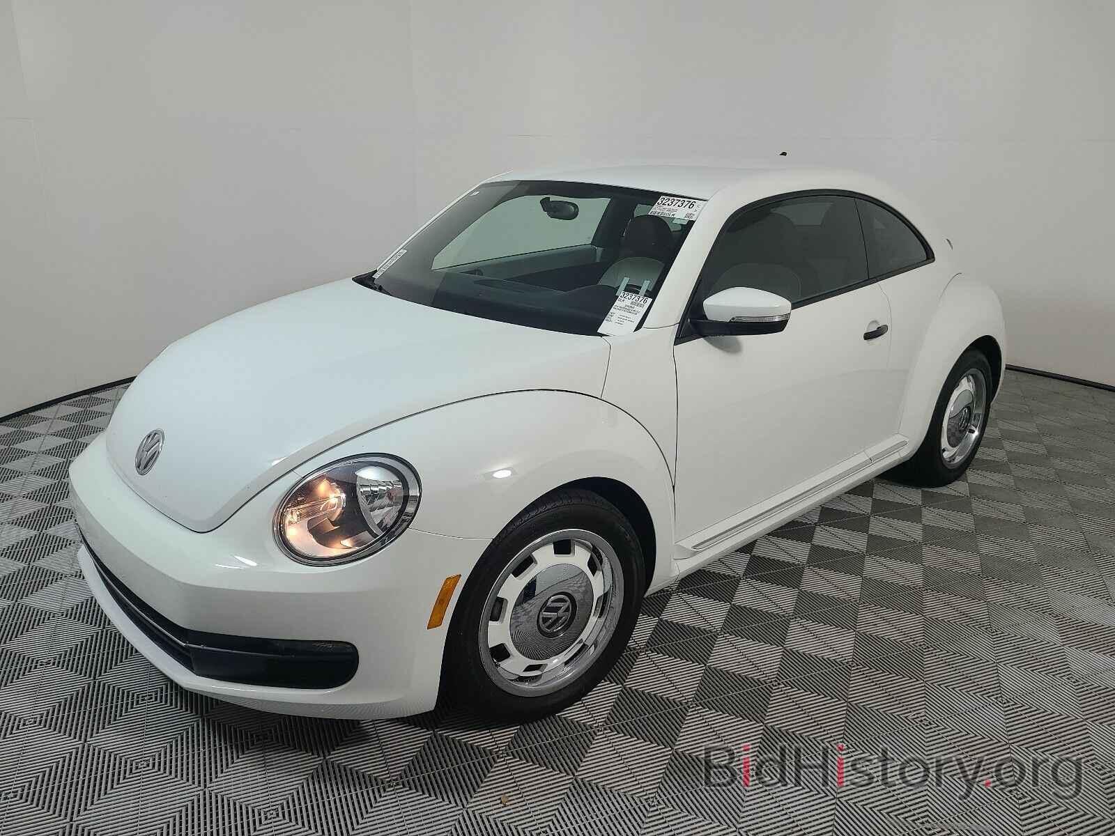 Photo 3VWF17AT3GM637056 - Volkswagen Beetle Coupe 2016