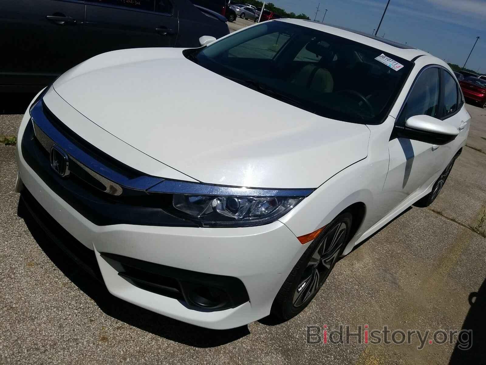 Photo 19XFC1F36HE000807 - Honda Civic Sedan 2017