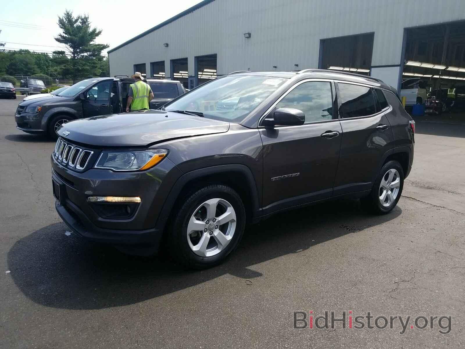 Photo 3C4NJDBBXJT313991 - Jeep Compass 2018