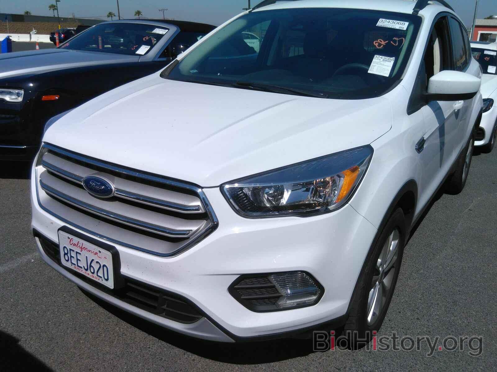 Photo 1FMCU0GD3JUC38277 - Ford Escape 2018