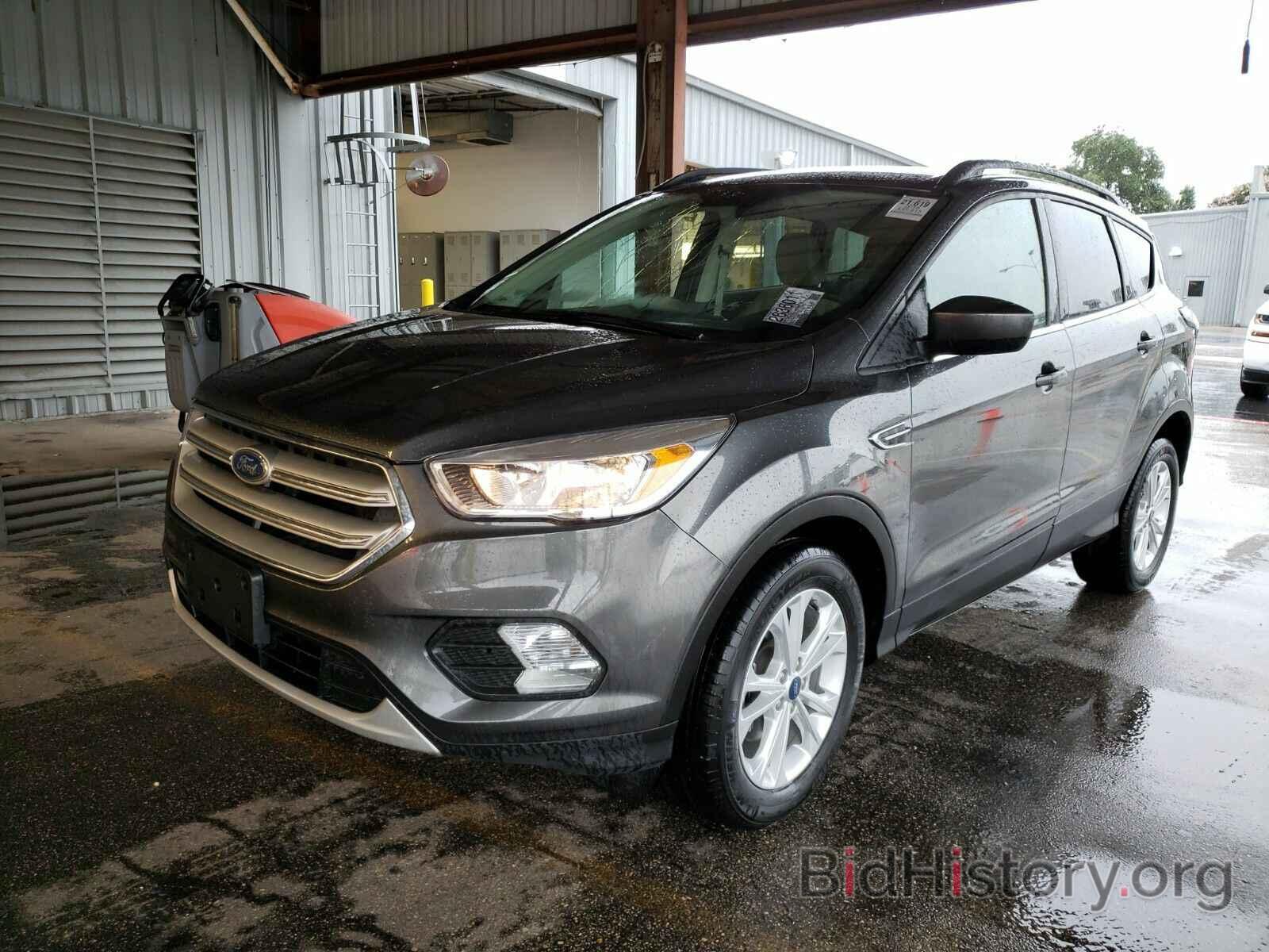 Photo 1FMCU0GD9JUD07585 - Ford Escape 2018