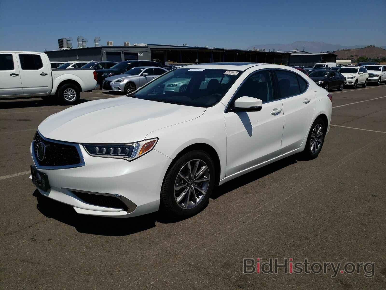 Photo 19UUB1F38LA004204 - Acura TLX 2020