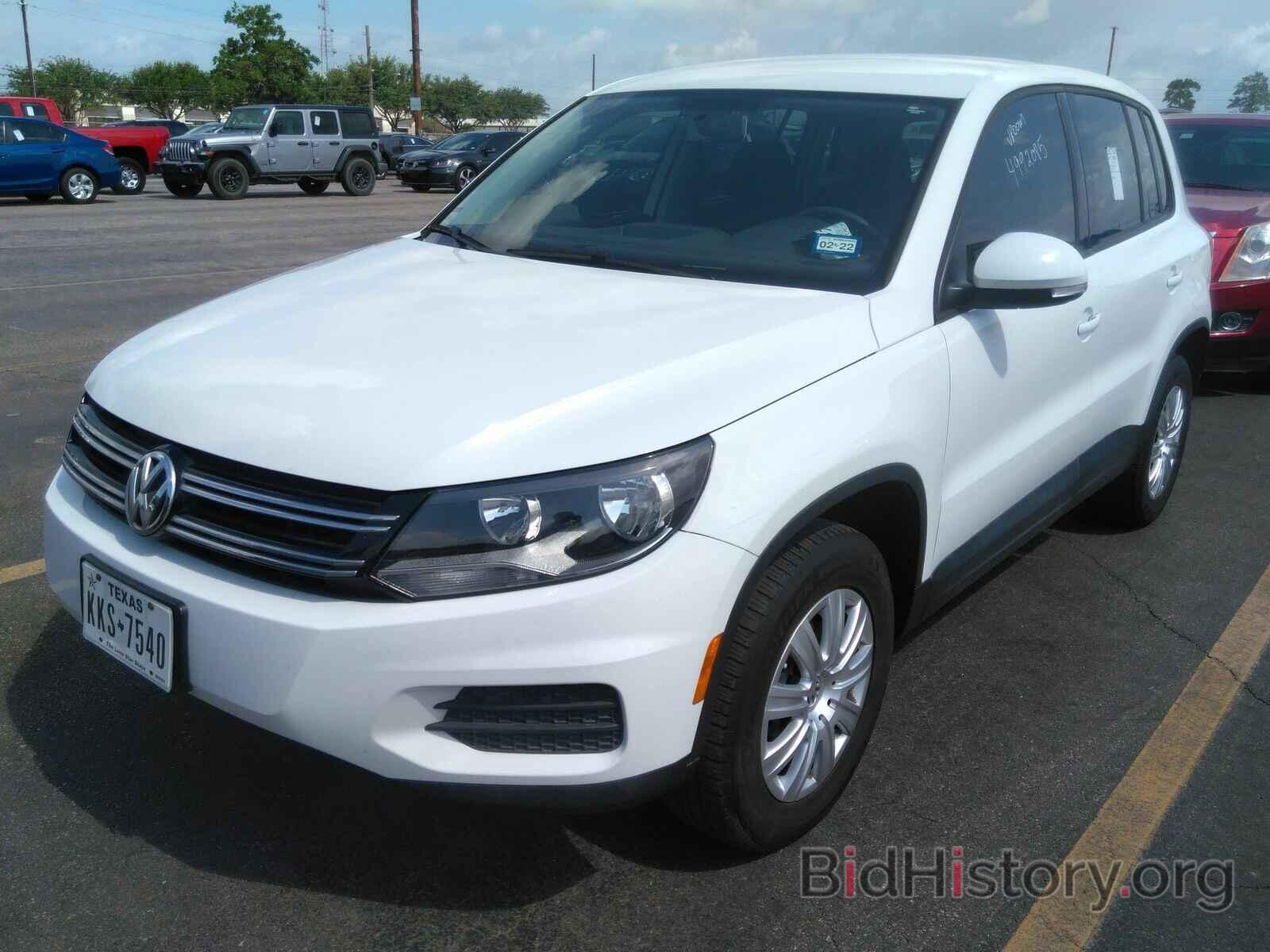 Photo WVGAV7AX4HK048994 - Volkswagen Tiguan Limited 2017