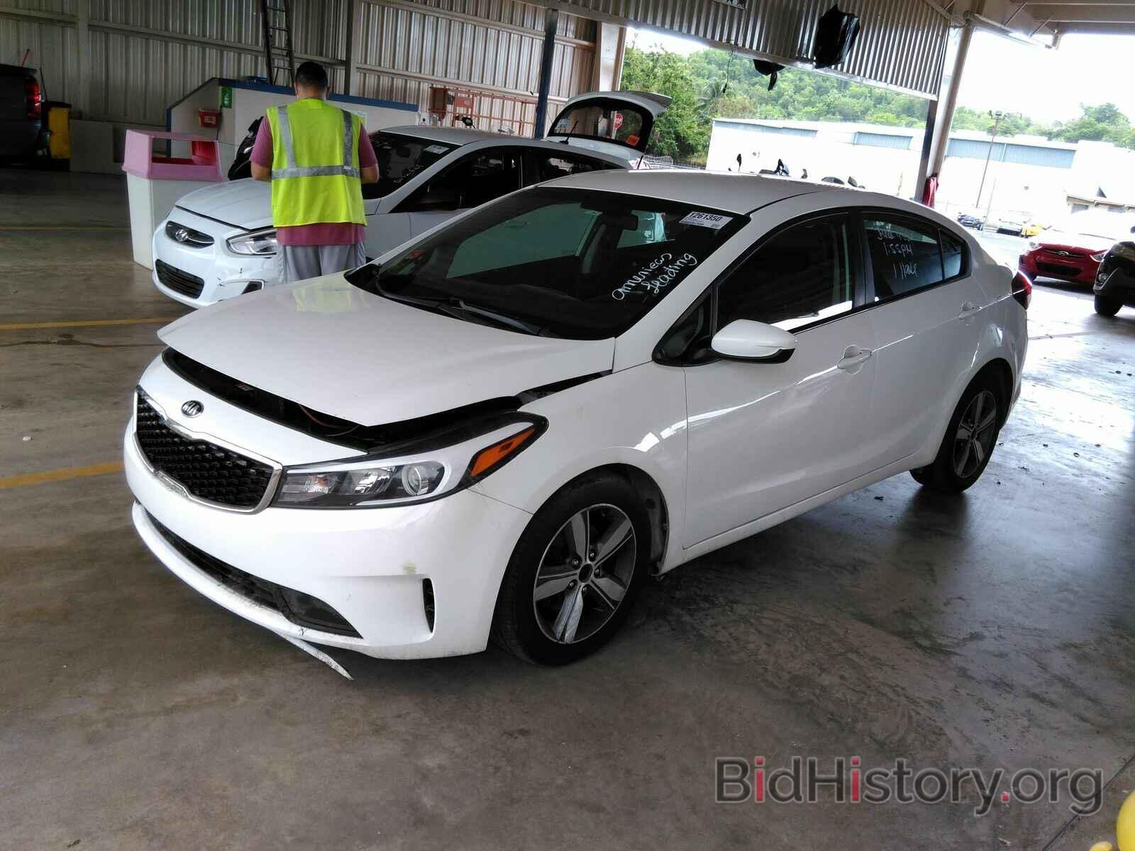 Photo 3KPFL4A73JE207902 - Kia Forte LX 2018