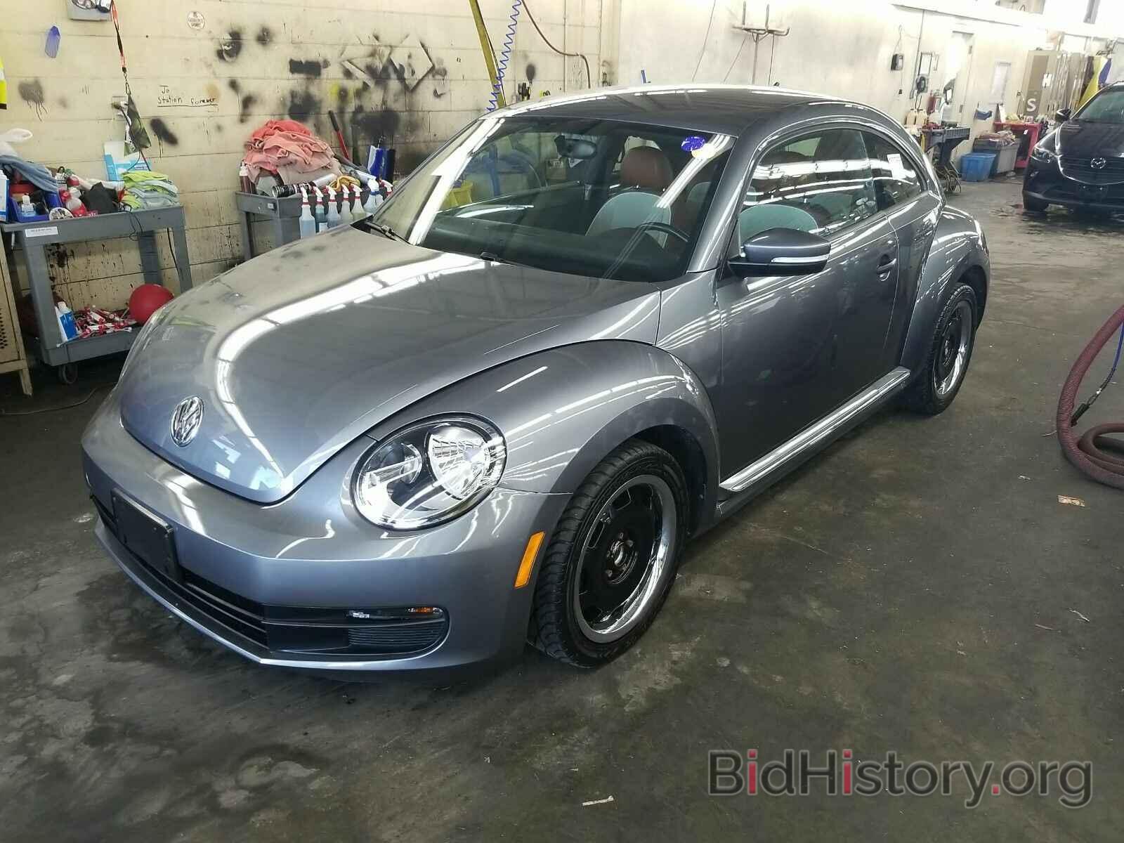 Photo 3VWF17AT4GM636742 - Volkswagen Beetle Coupe 2016