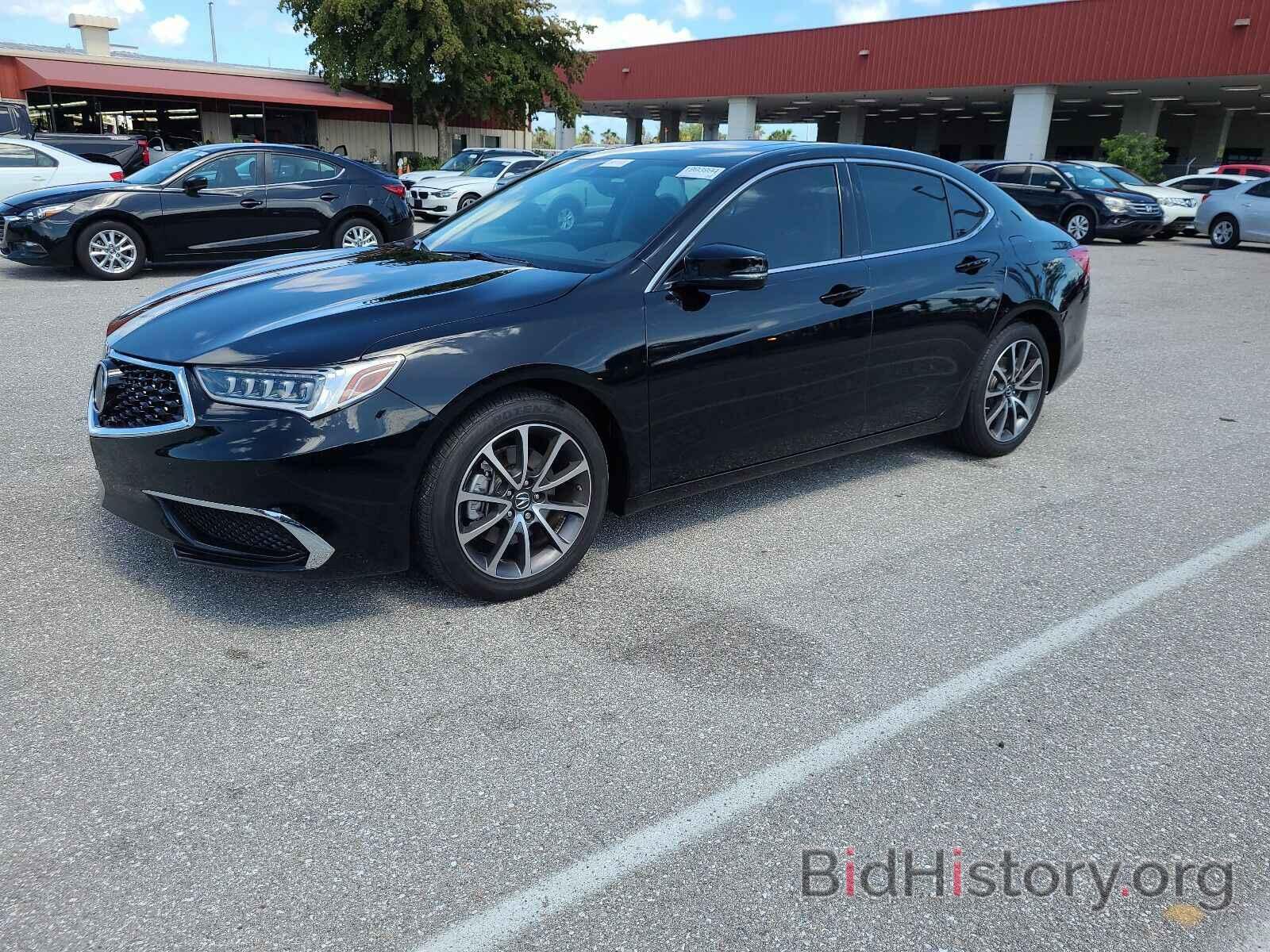 Фотография 19UUB2F30KA004203 - Acura TLX 2019