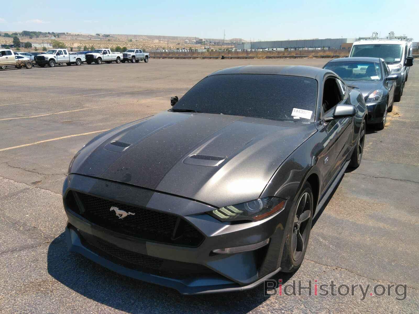 Photo 1FA6P8CFXJ5165813 - Ford Mustang GT 2018