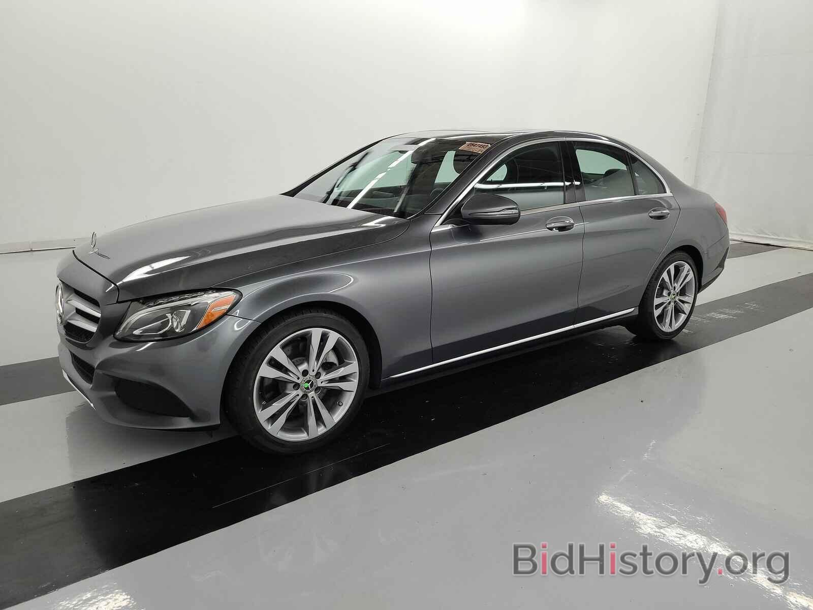 Photo 55SWF4JB5JU271444 - Mercedes-Benz C-Class 2018