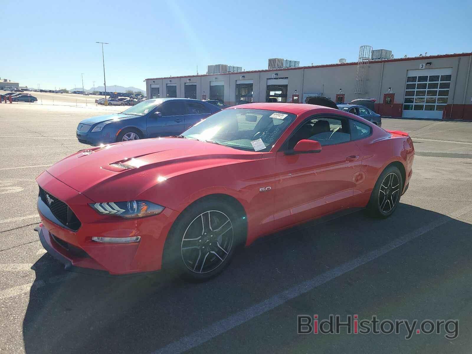 Photo 1FA6P8CF0J5176240 - Ford Mustang GT 2018