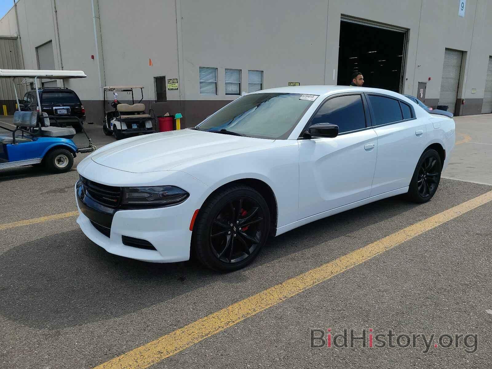 Photo 2C3CDXBG5HH537821 - Dodge Charger 2017