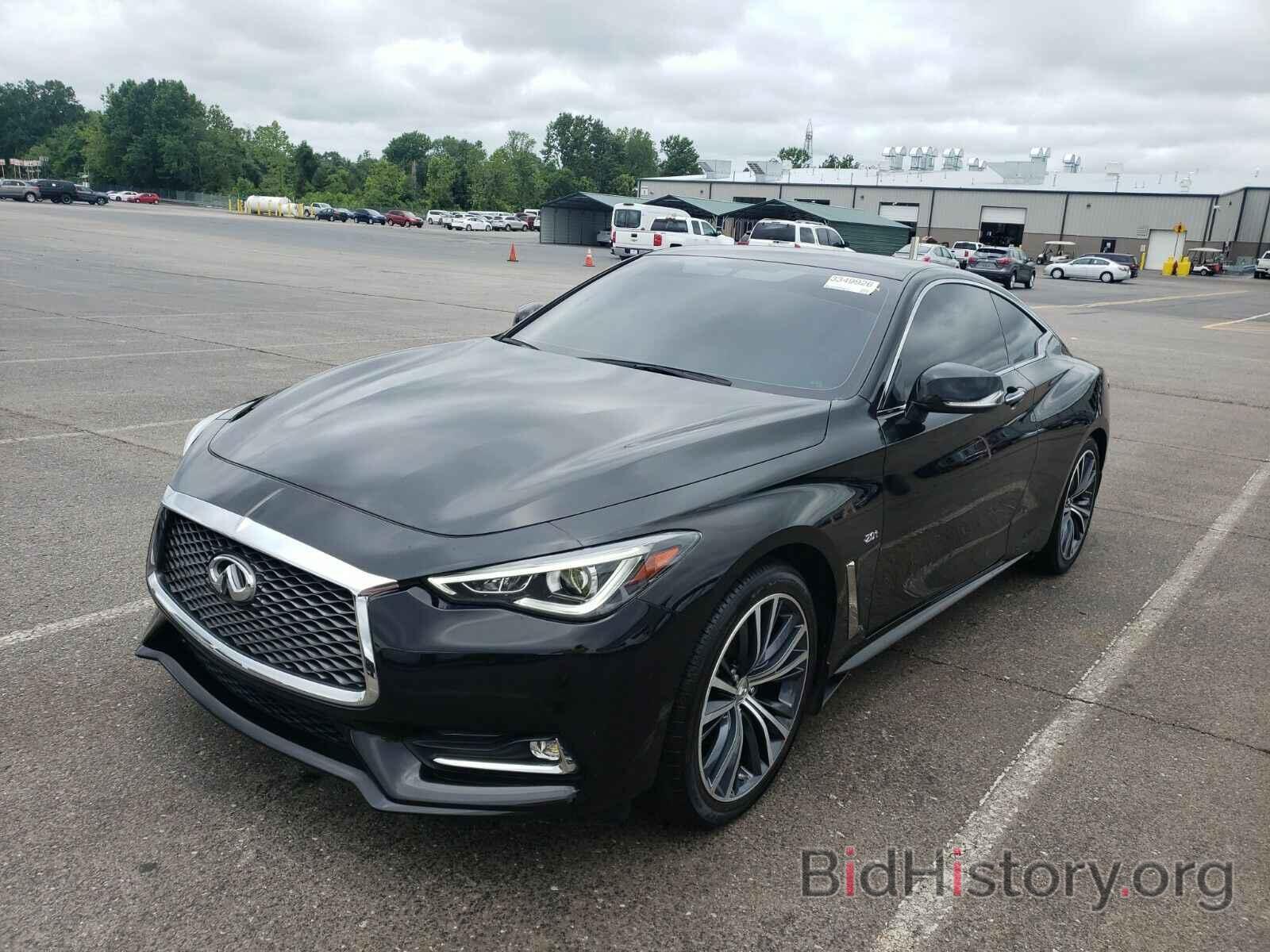 Photo JN1CV7EK9HM110831 - INFINITI Q60 2017