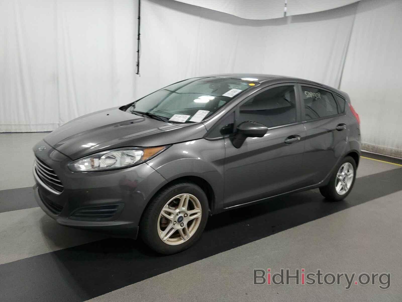 Photo 3FADP4EJ9HM122909 - Ford Fiesta 2017