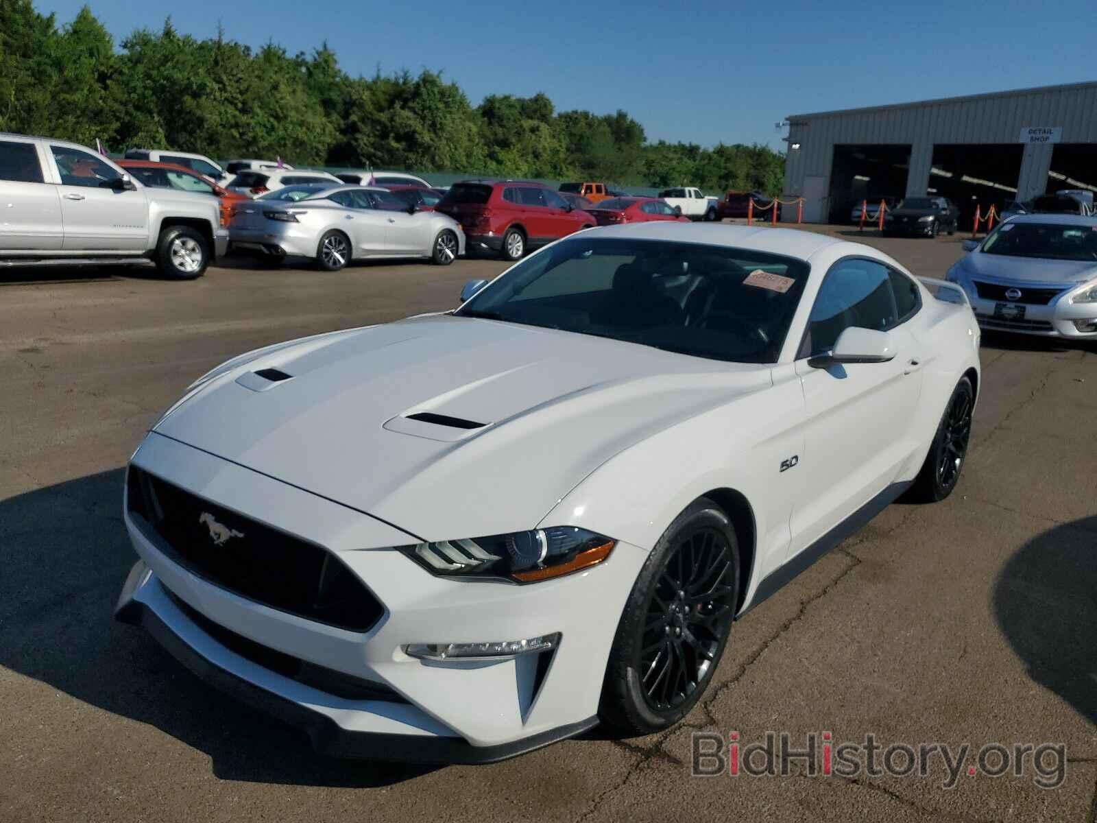 Photo 1FA6P8CF9J5113265 - Ford Mustang GT 2018