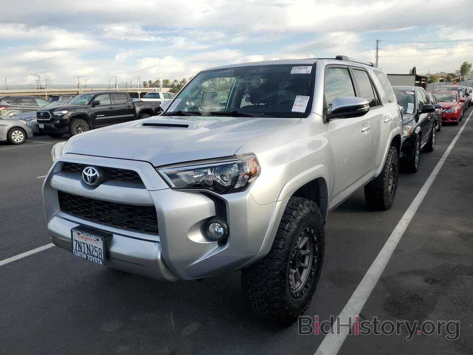 Фотография JTEBU5JR8G5283201 - Toyota 4Runner 4WD 2016