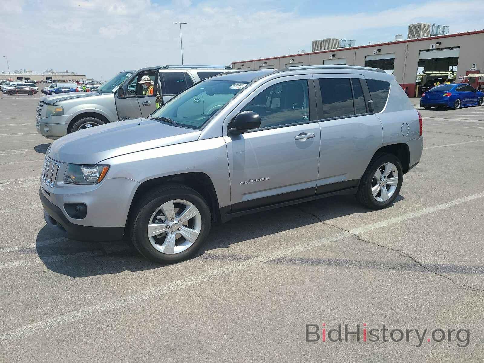 Photo 1C4NJCBA4GD568684 - Jeep Compass 2016