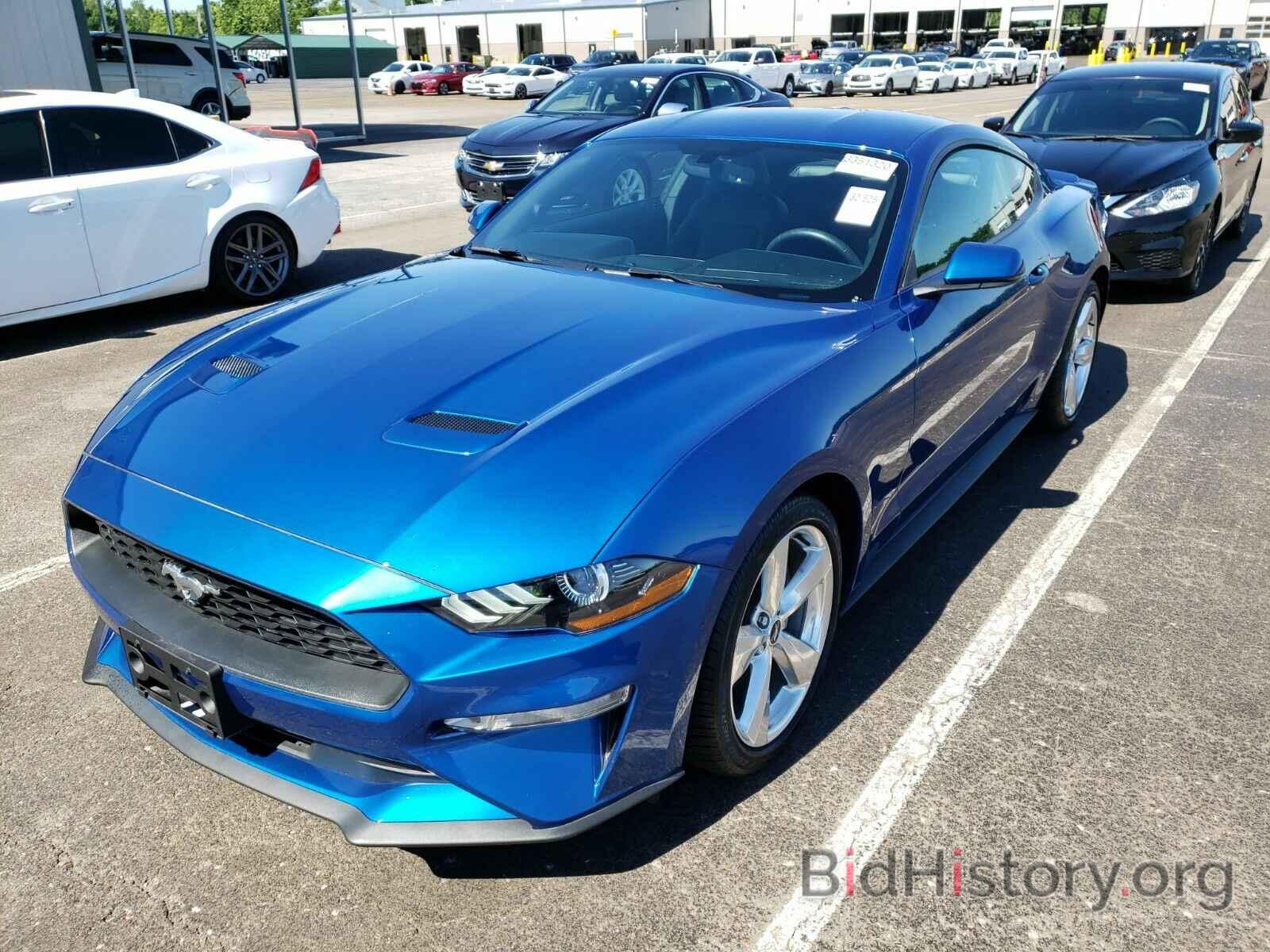 Photo 1FA6P8TH7J5126260 - Ford Mustang 2018
