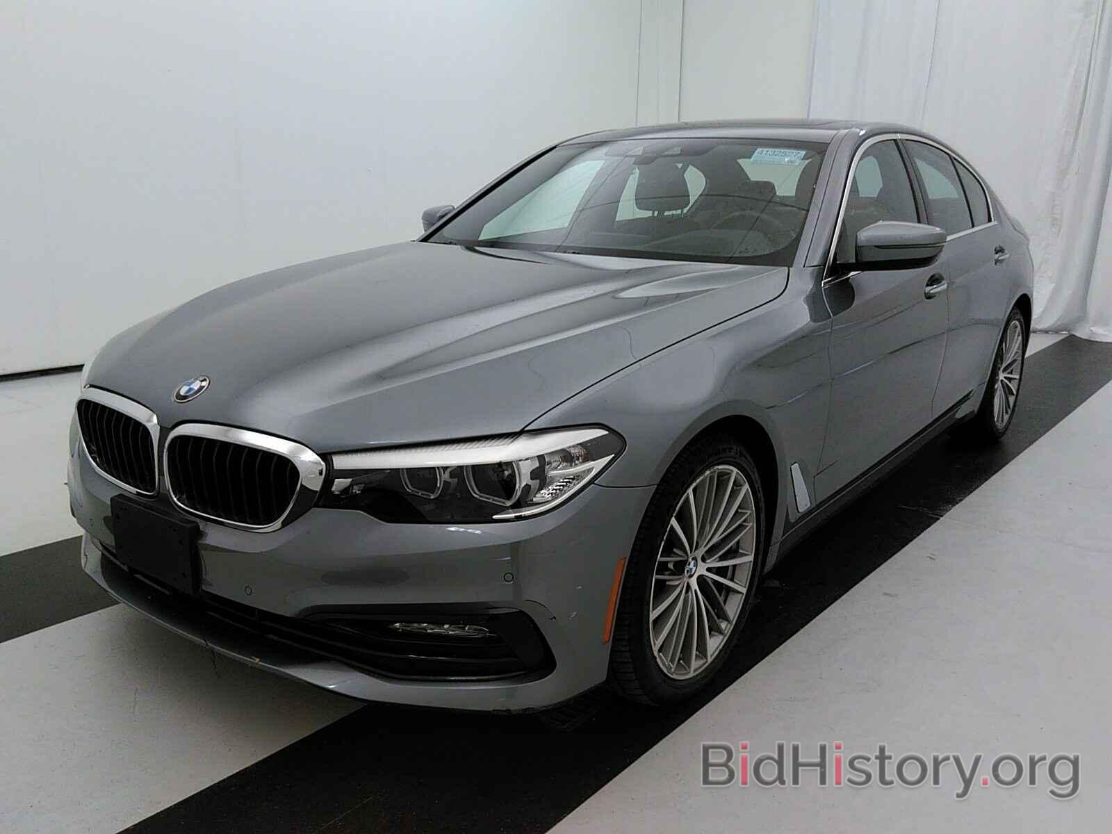 Photo WBAJE7C51JWD52752 - BMW 5 Series 2018