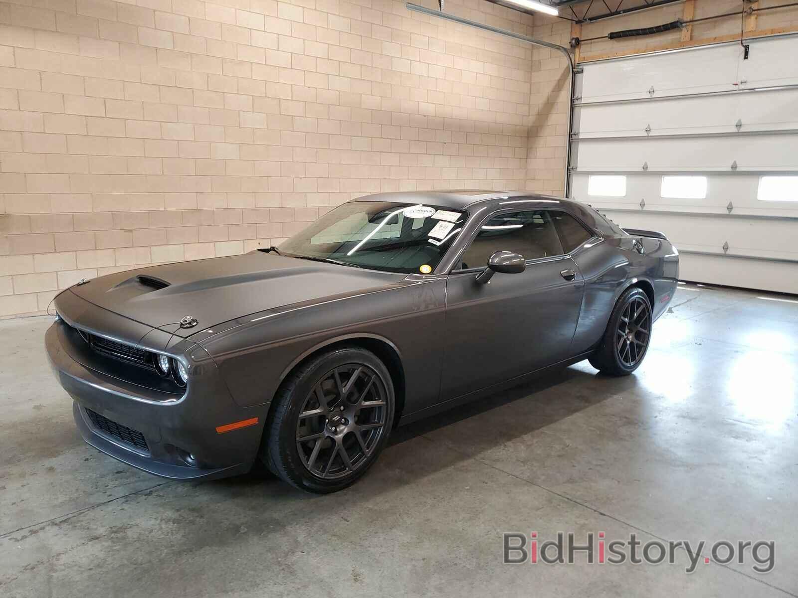 Photo 2C3CDZBT6JH279369 - Dodge Challenger 2018