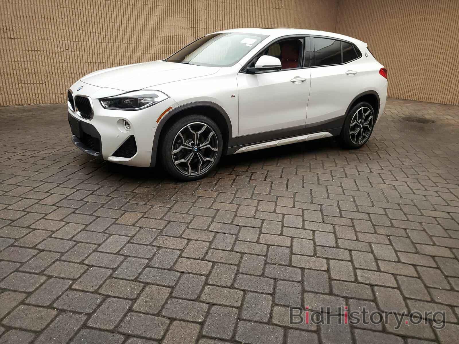 Фотография WBXYJ5C33JEF71723 - BMW X2 2018