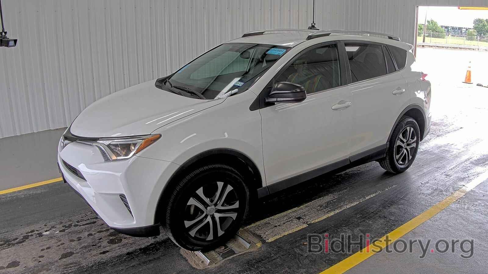 Photo 2T3ZFREV4GW257294 - Toyota RAV4 2016