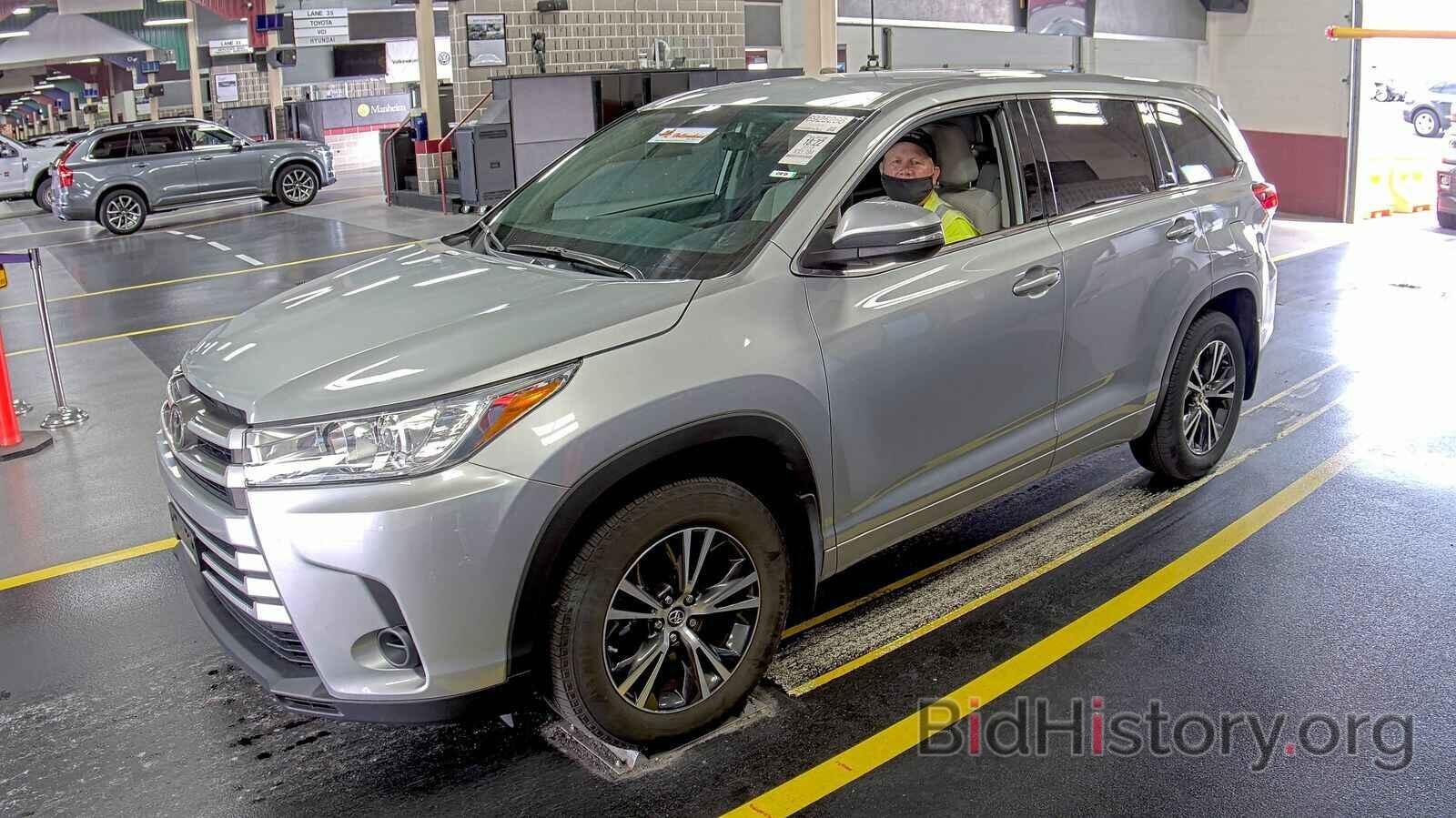 Photo 5TDBZRFH2JS897790 - Toyota Highlander 2018