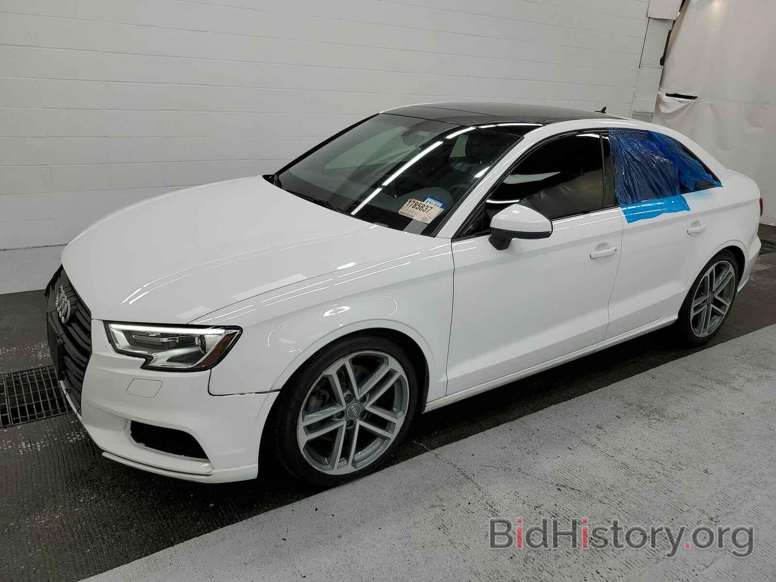 Photo WAUAUGFF2KA117764 - Audi A3 Sedan 2019