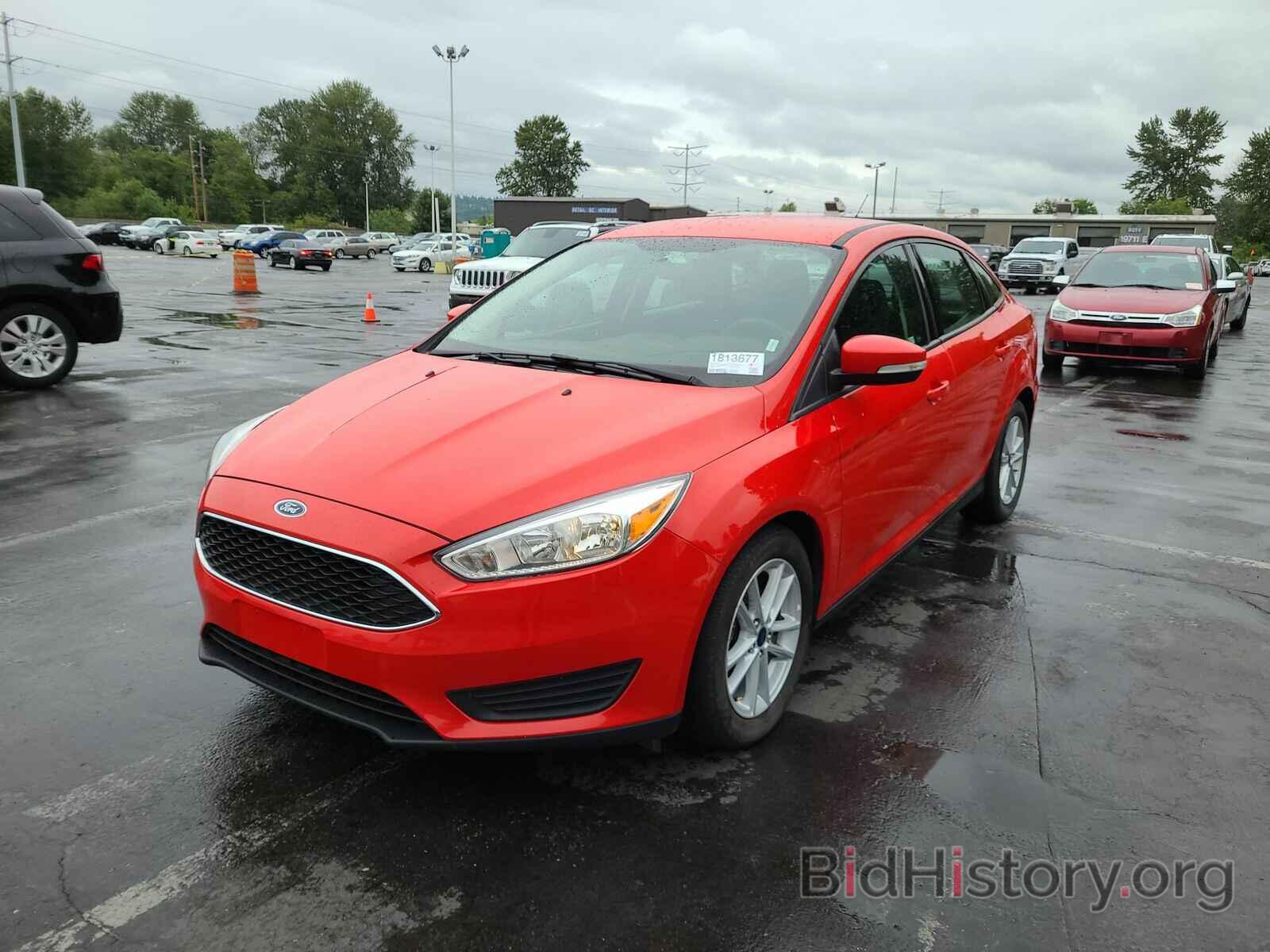 Photo 1FADP3F24HL285938 - Ford Focus SE 2017