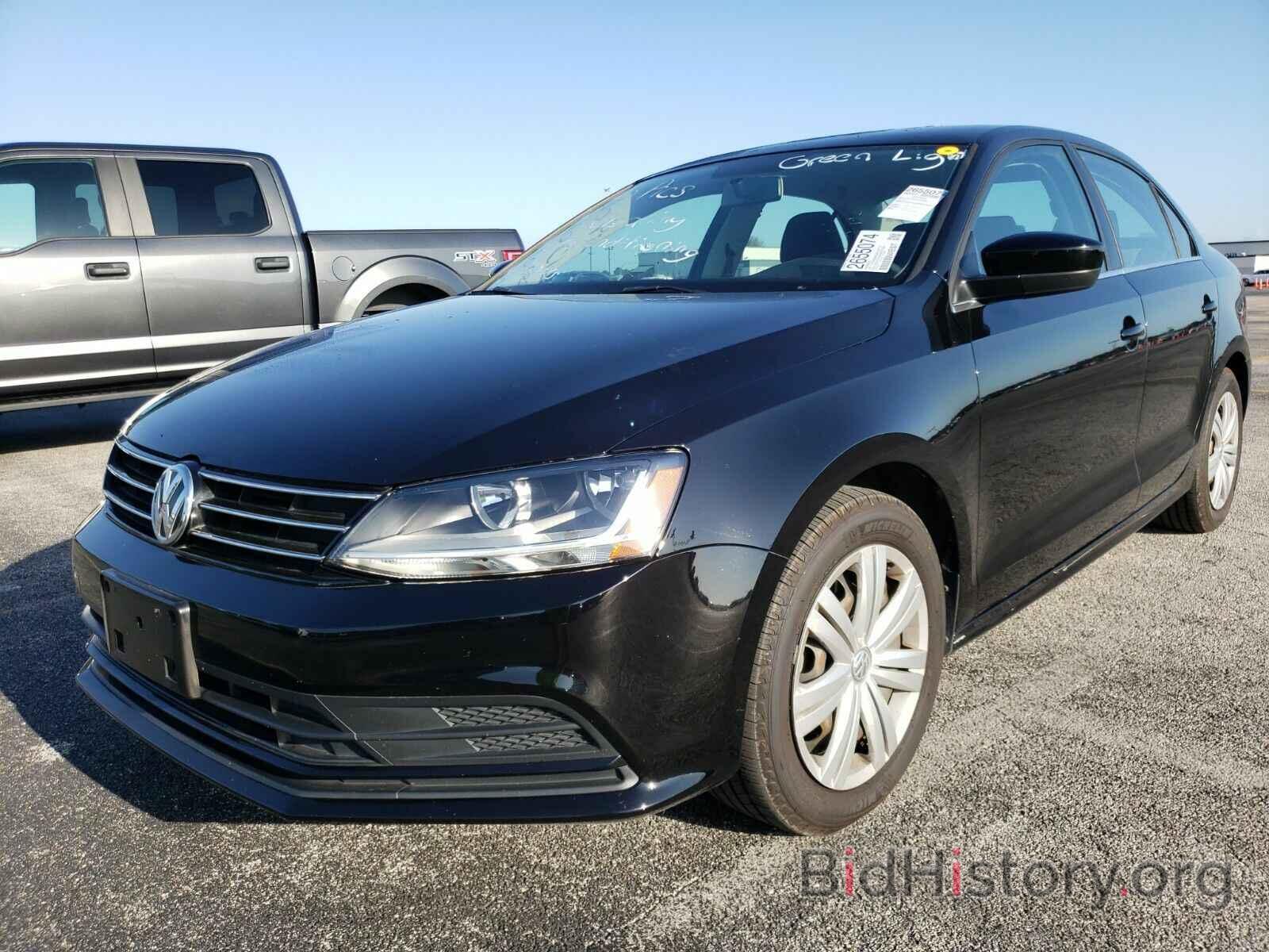 Фотография 3VW167AJ6HM237925 - Volkswagen Jetta 2017