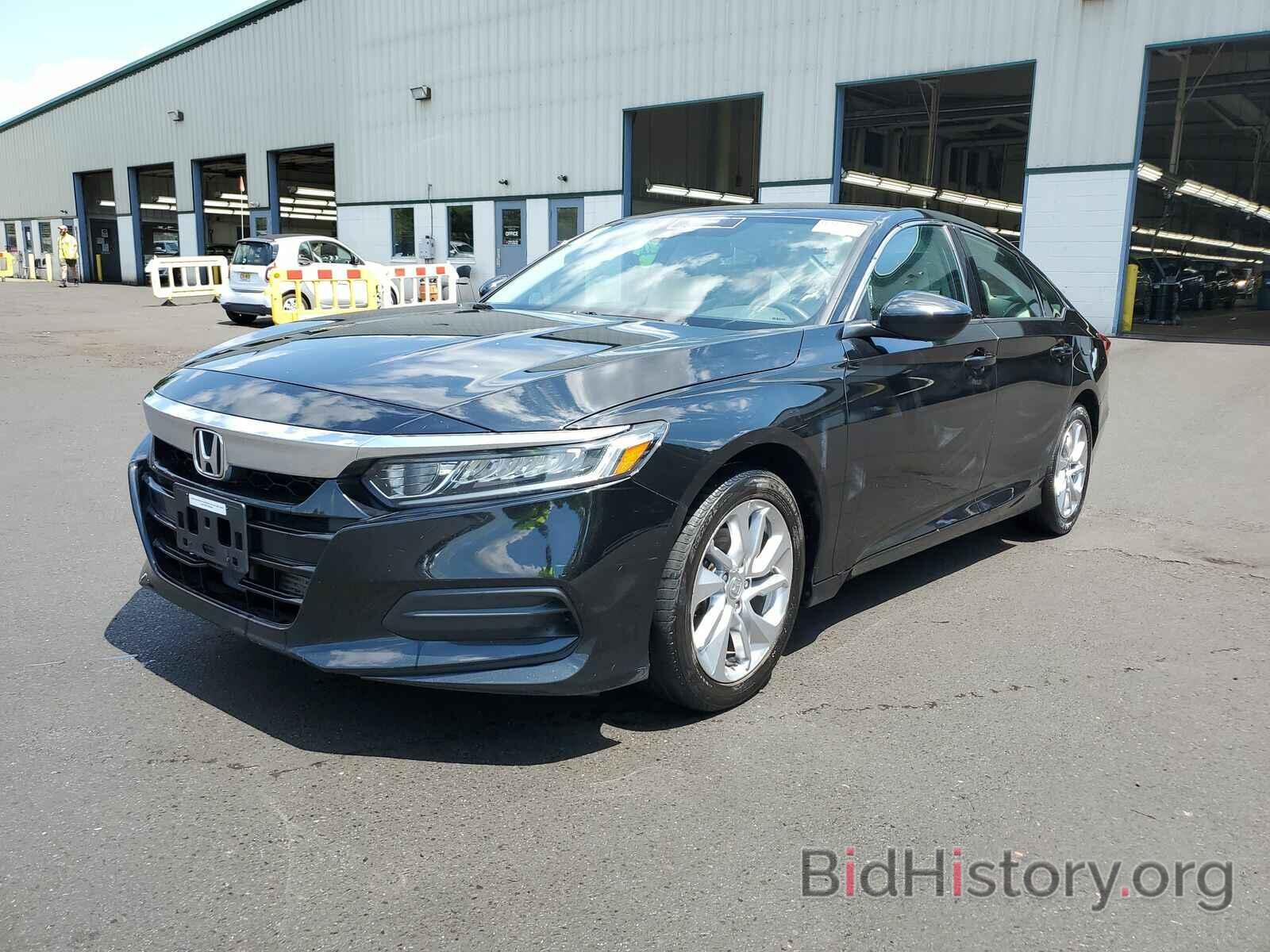 Photo 1HGCV1F11JA083696 - Honda Accord Sedan 2018