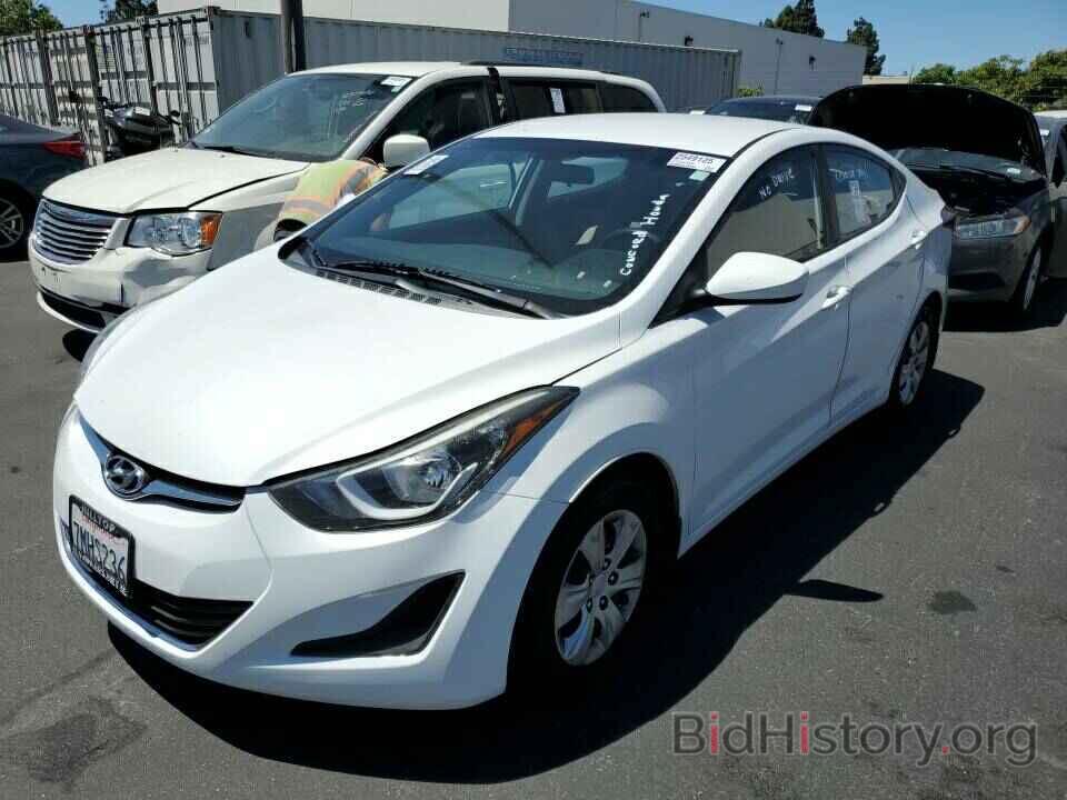 Photo 5NPDH4AEXGH664377 - Hyundai Elantra 2016