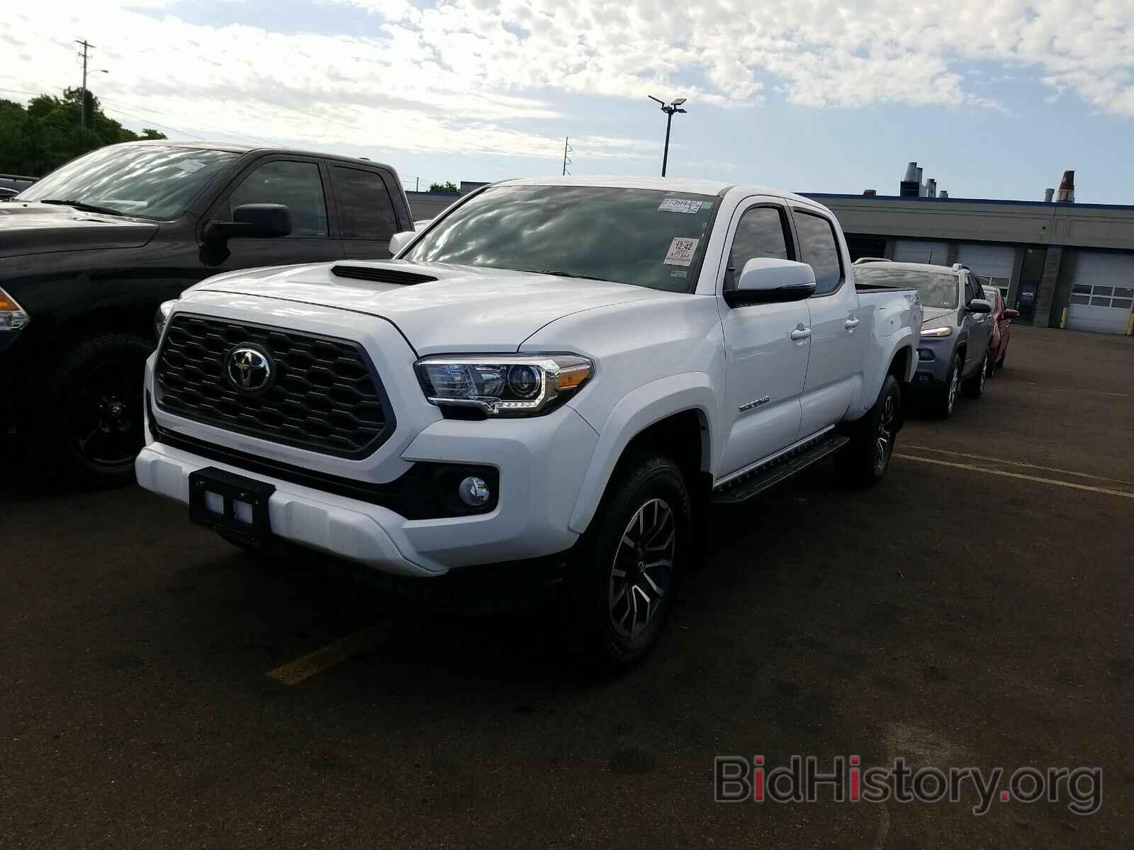 Photo 5TFDZ5BN1LX054464 - Toyota Tacoma 4WD 2020