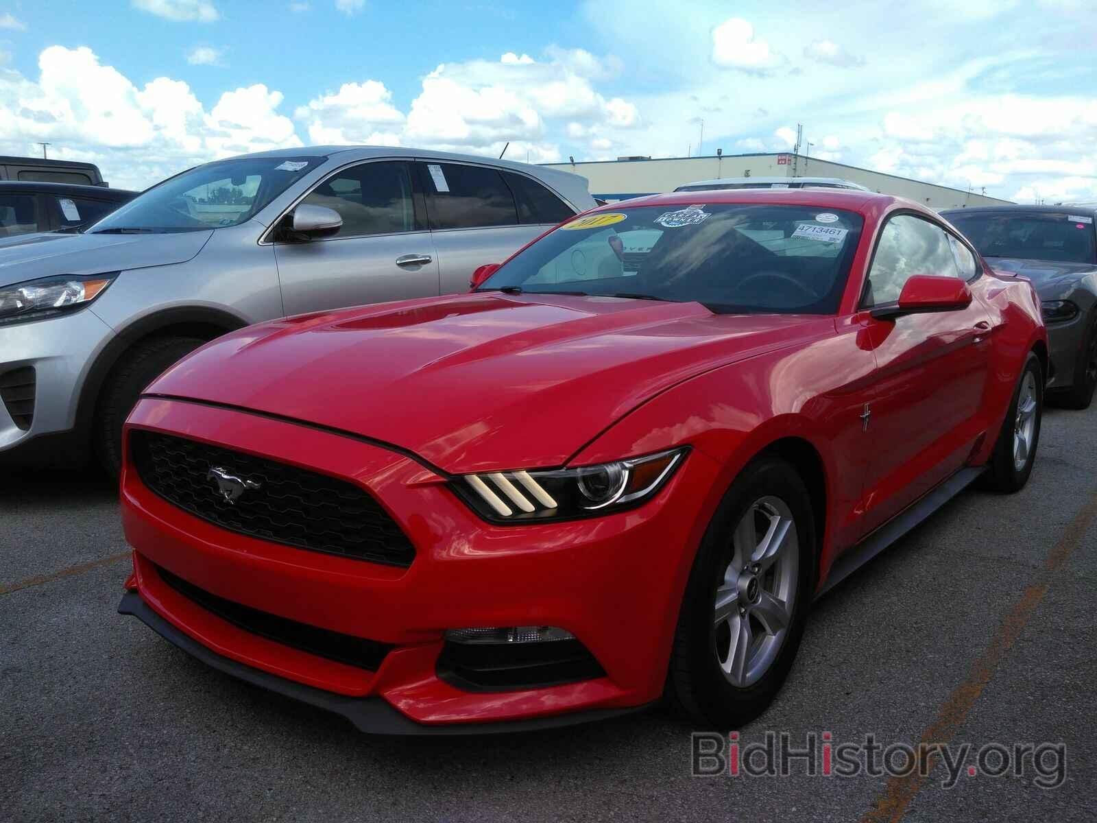 Photo 1FA6P8AM2H5263925 - Ford Mustang 2017