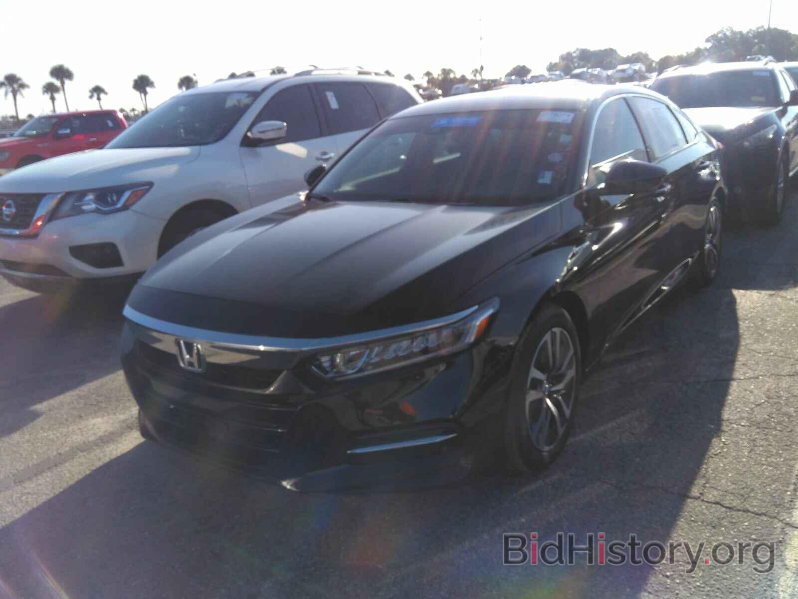 Photo 1HGCV3F16KA003189 - Honda Accord Hybrid 2019