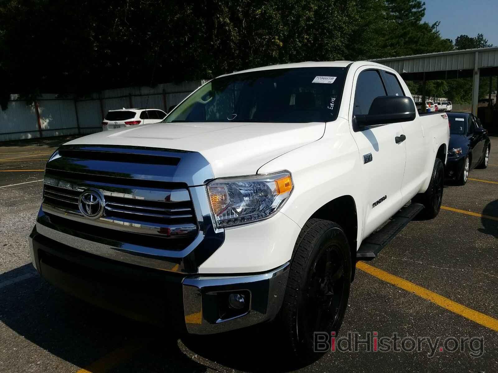 Photo 5TFUW5F10GX576427 - Toyota Tundra 4WD Truck 2016