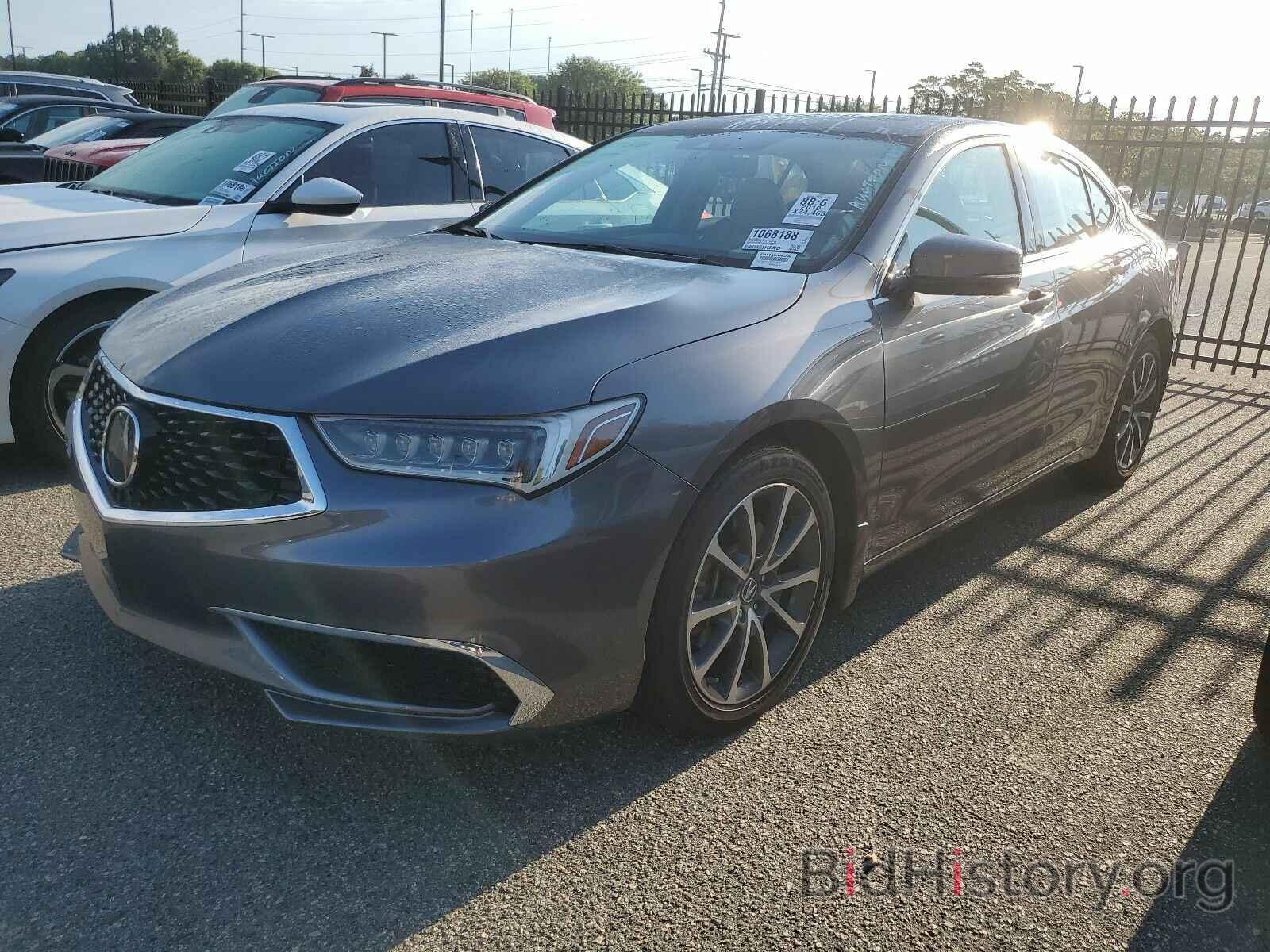 Photo 19UUB2F30KA000653 - Acura TLX 2019