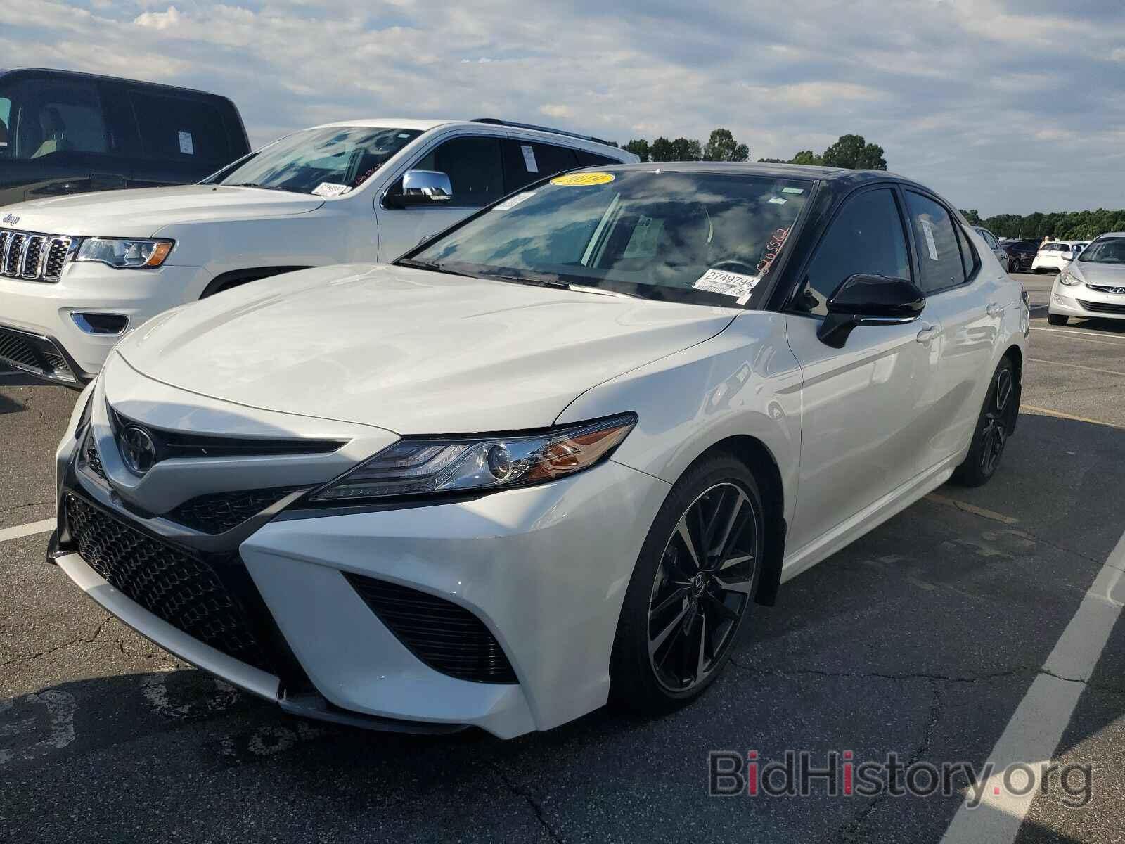 Photo 4T1B61HK6KU184208 - Toyota Camry 2019